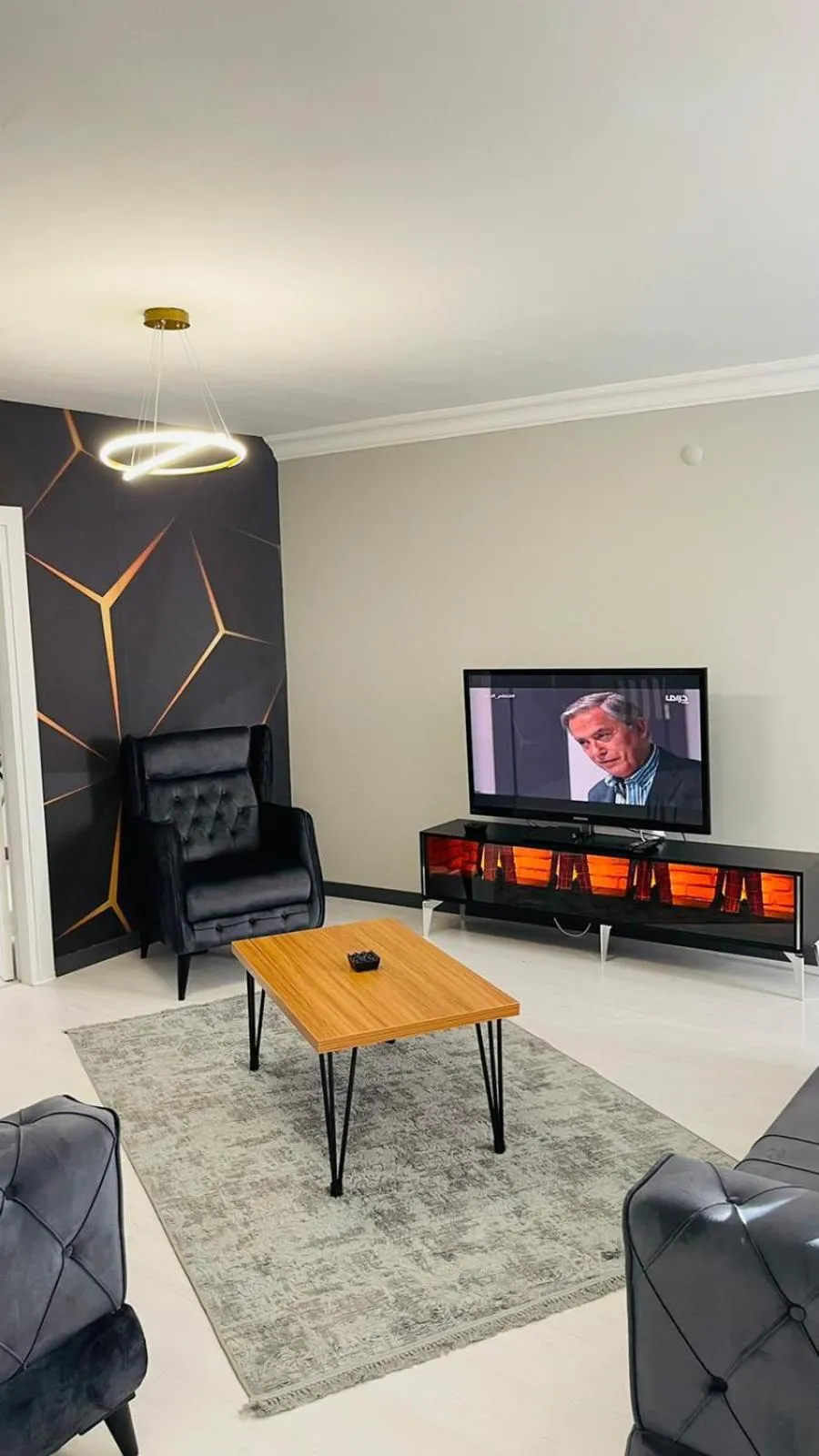 TV and multimedia in Blueway Hotel Residence