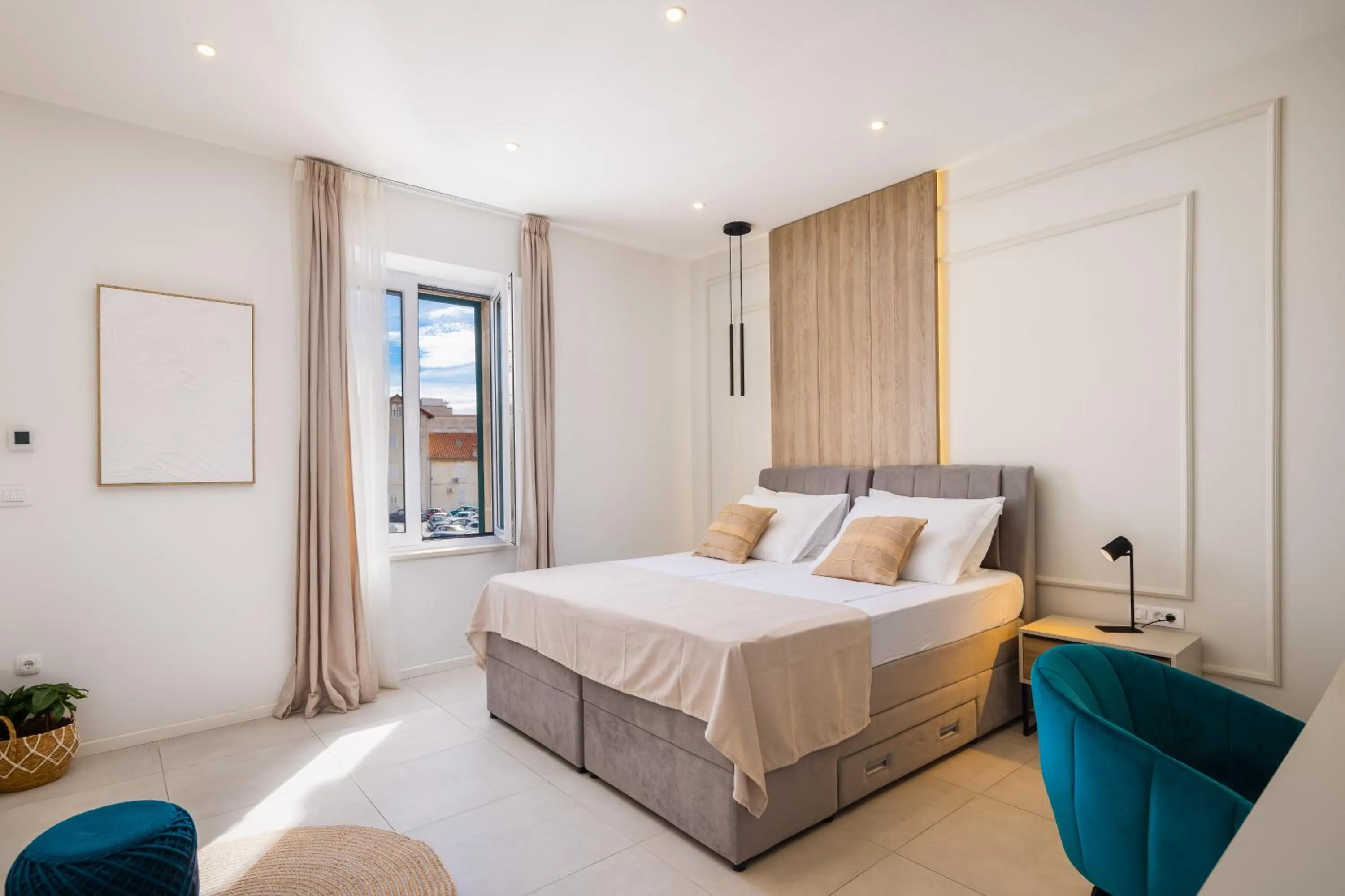 Bed in 48 Rooms Split