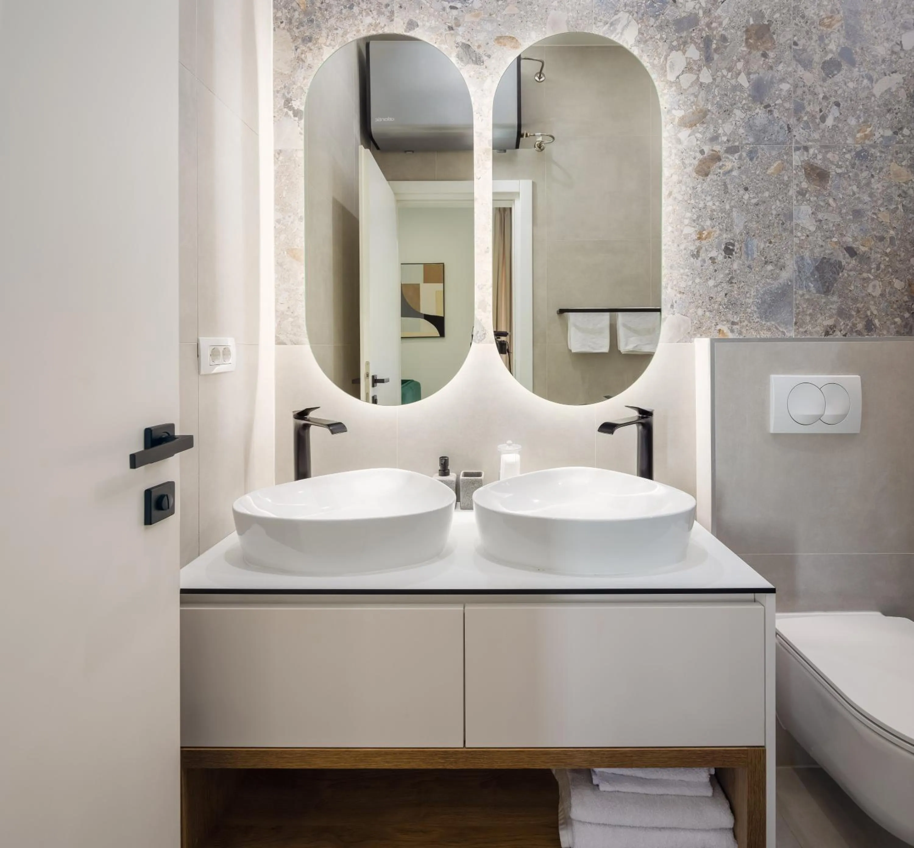 Bathroom in 48 Rooms Split