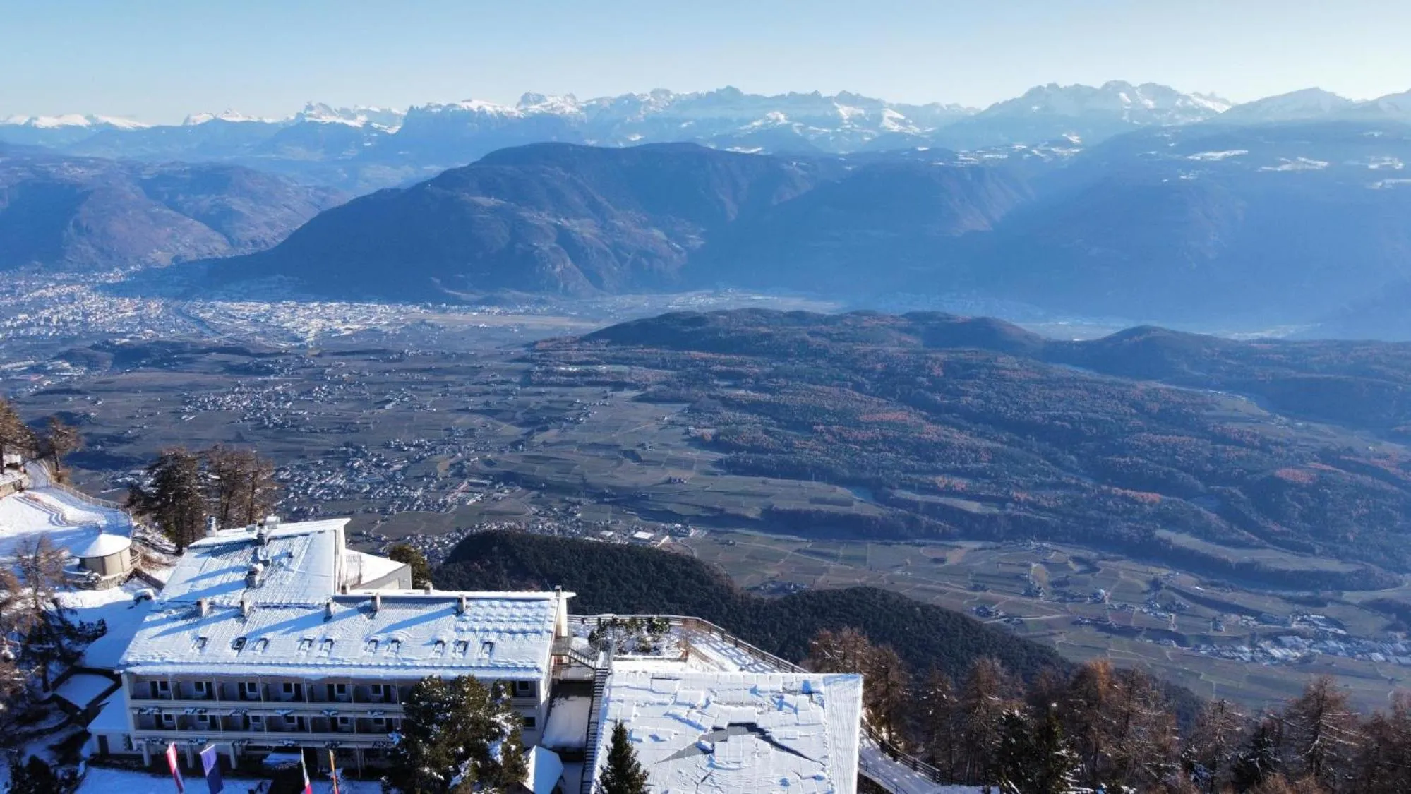 Property building in PanoramaHotel Penegal