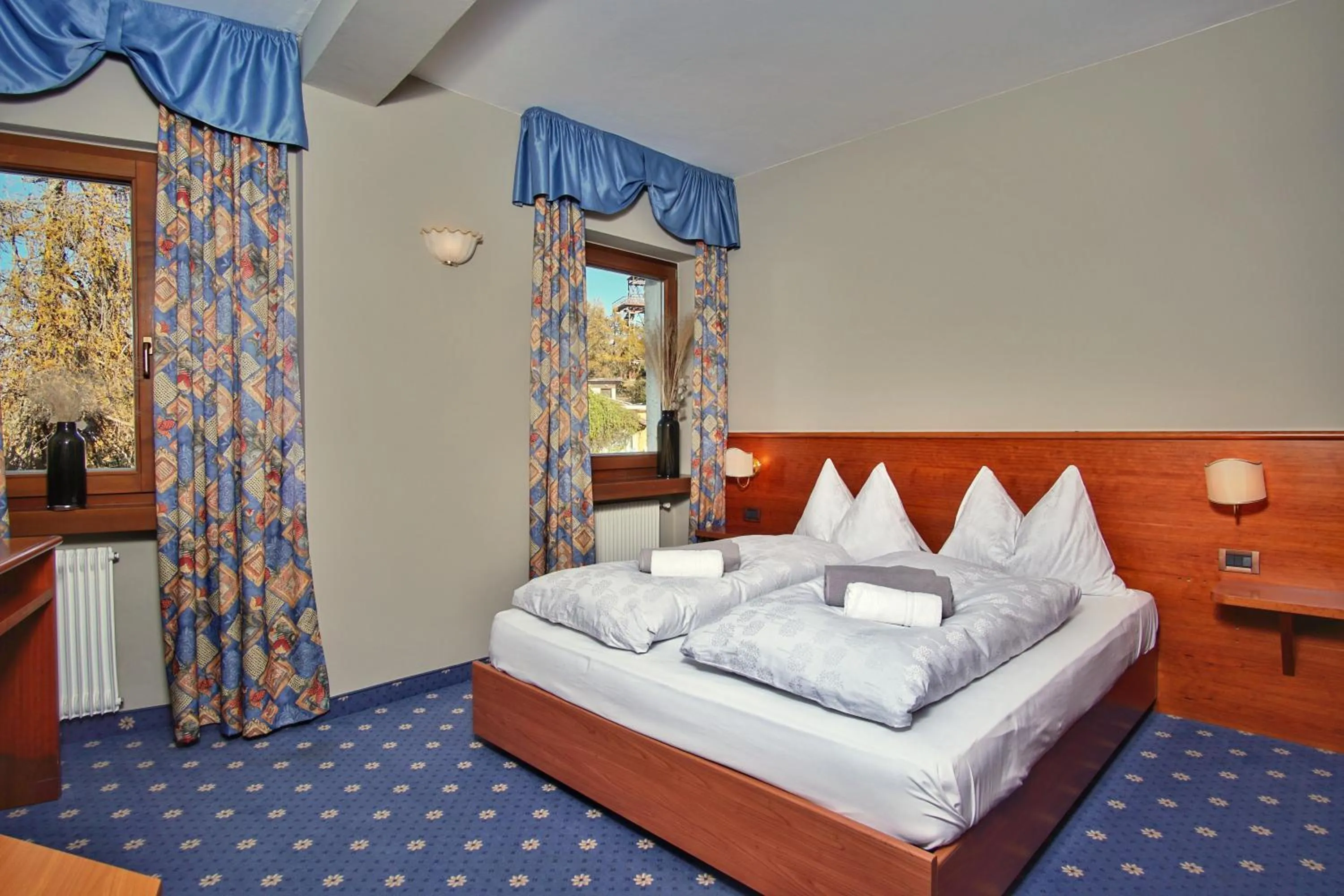Photo of the whole room, Bed in PanoramaHotel Penegal