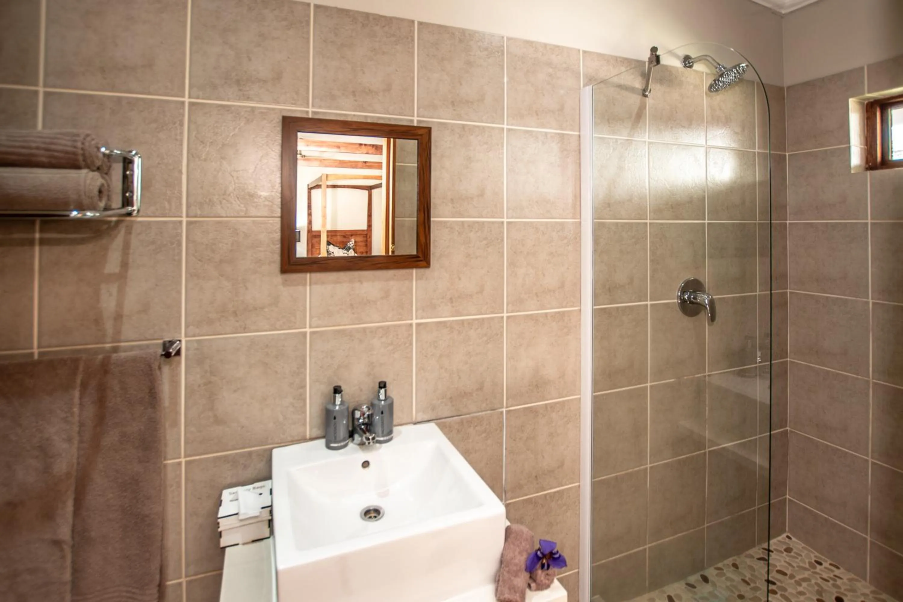 Bathroom in Nut Grove Boutique Hotel