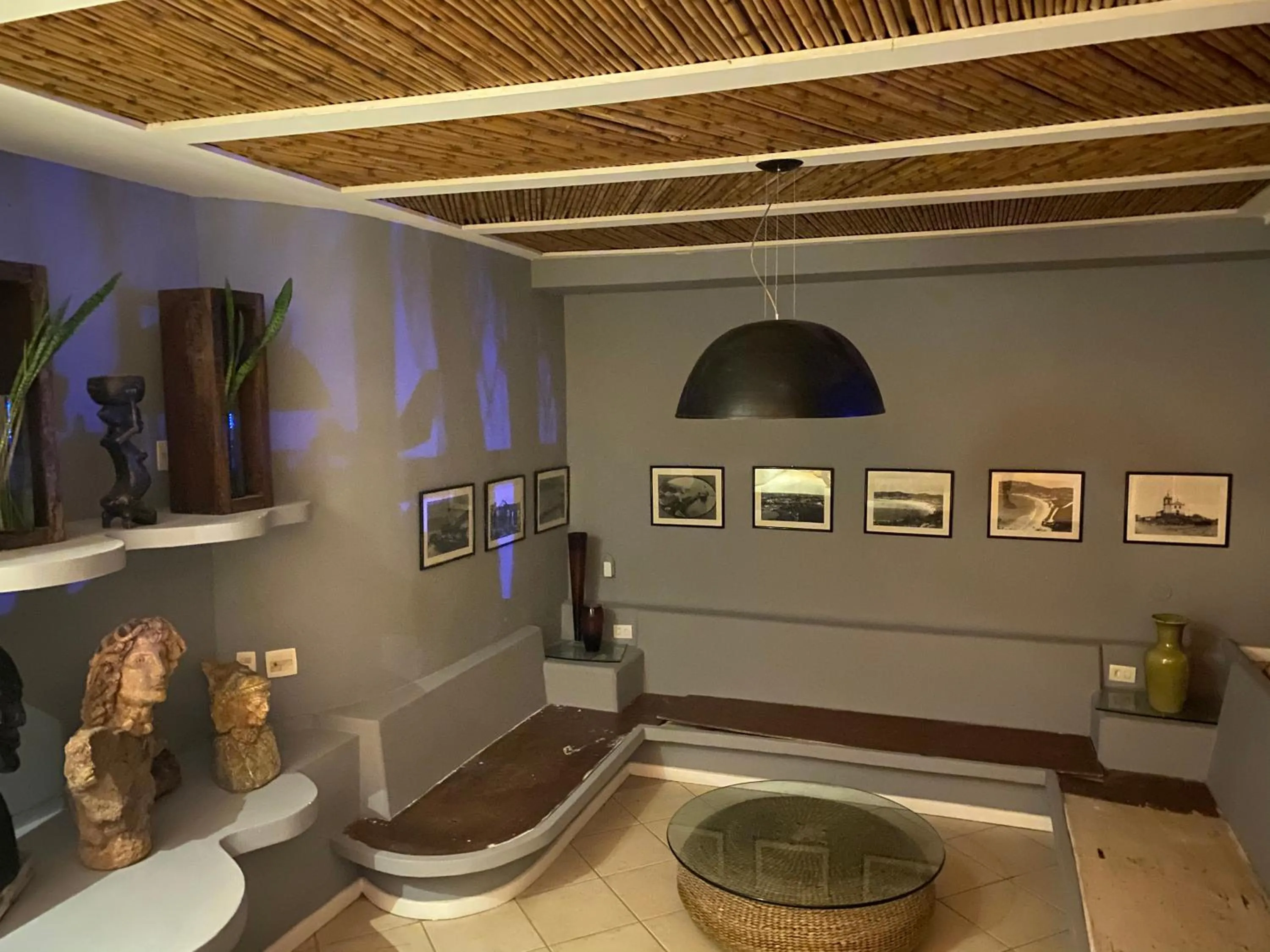 Communal lounge/ TV room in Capitão N Areia Pousada