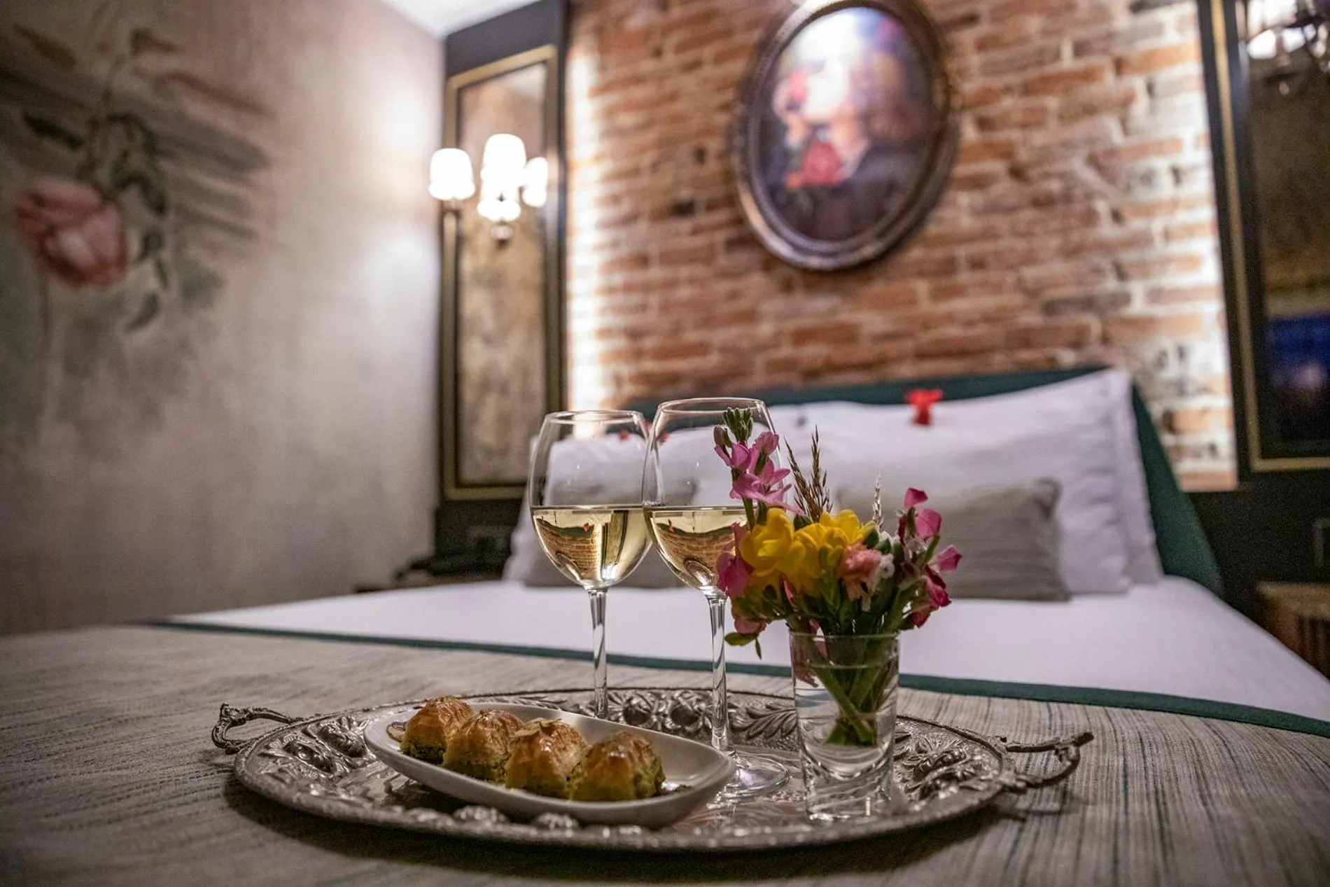 Property building, Bed in Tria Hotel Istanbul-Special Category