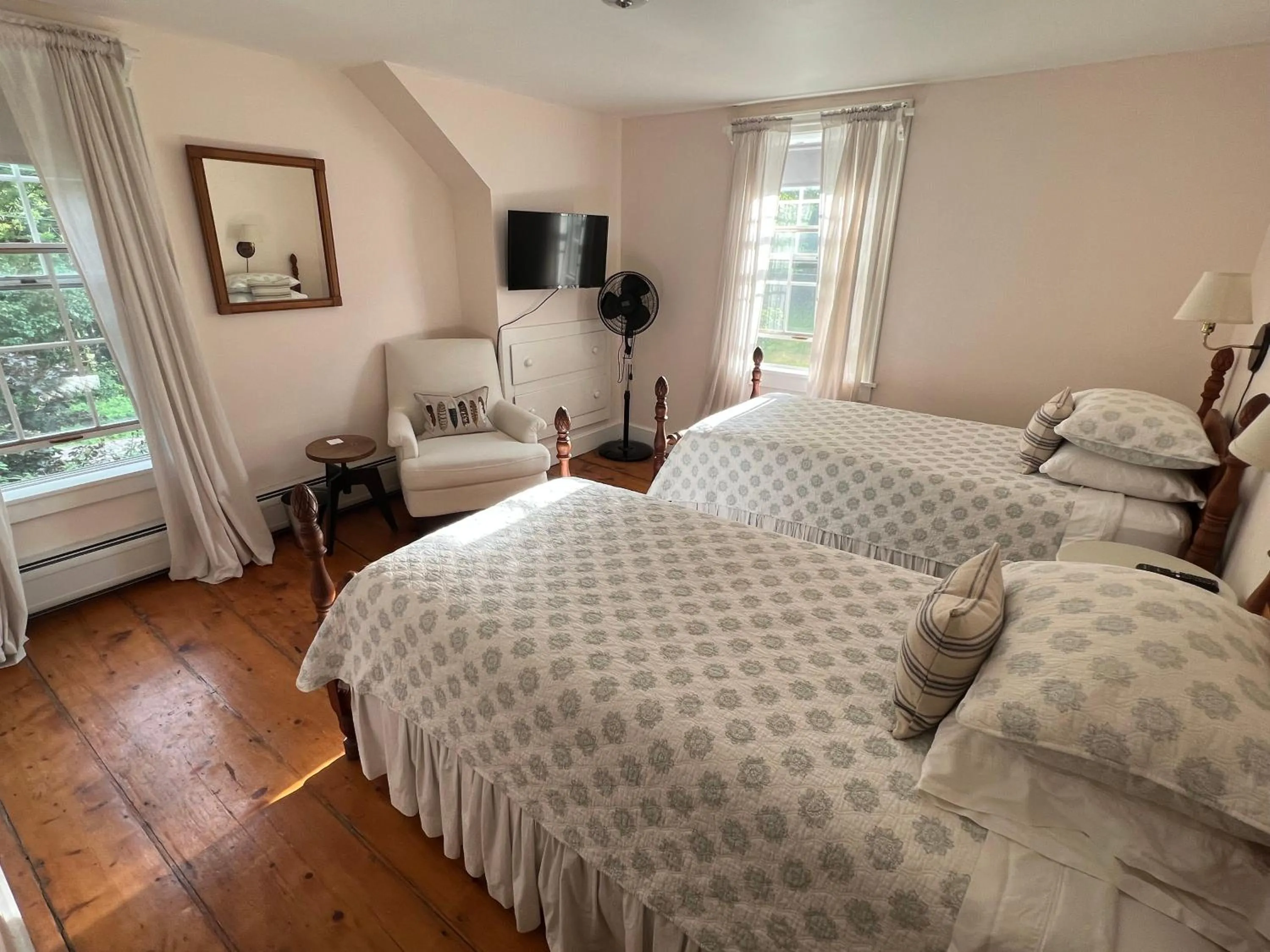 Bed in The Griff Inn