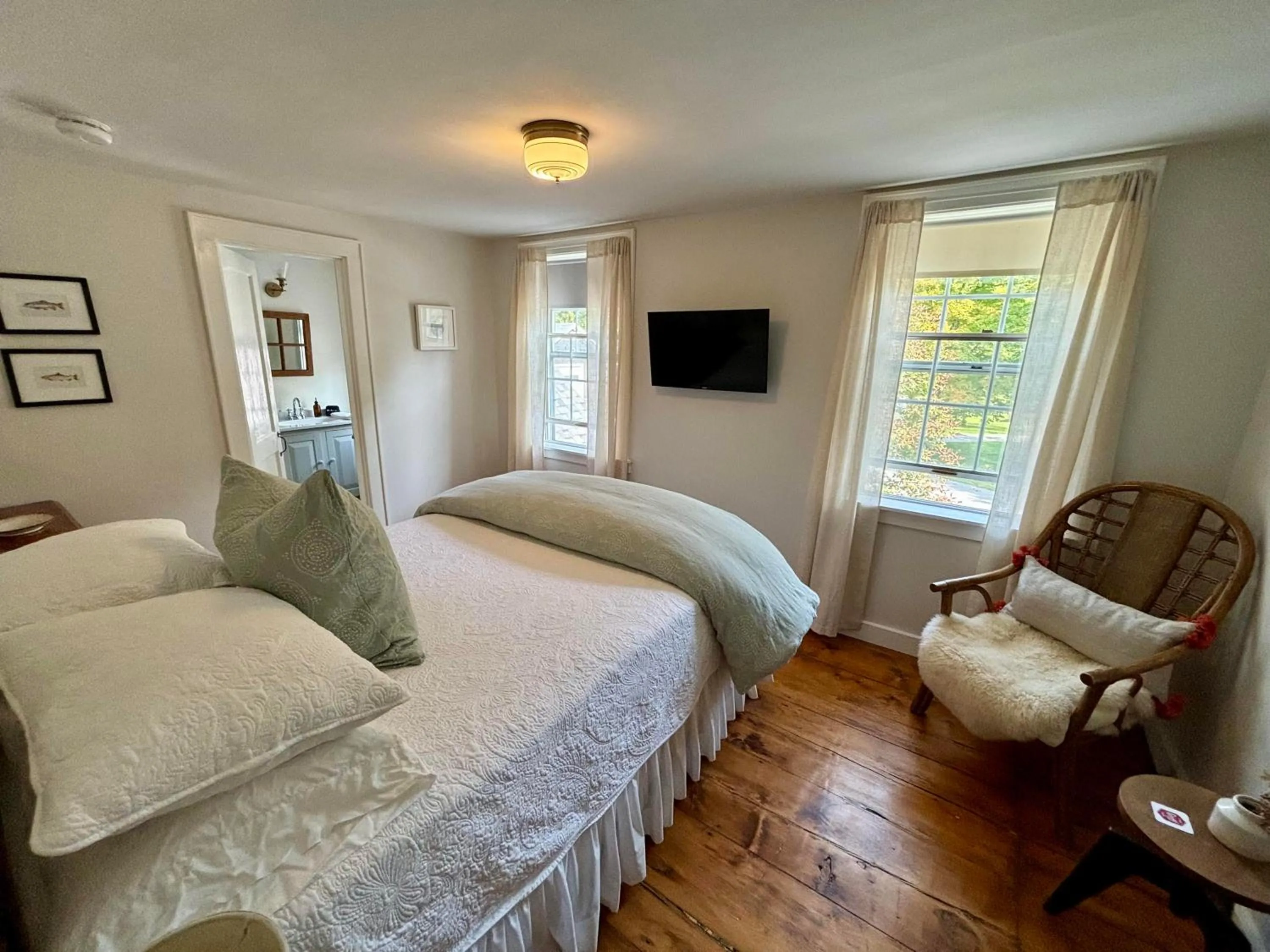 Bed in The Griff Inn