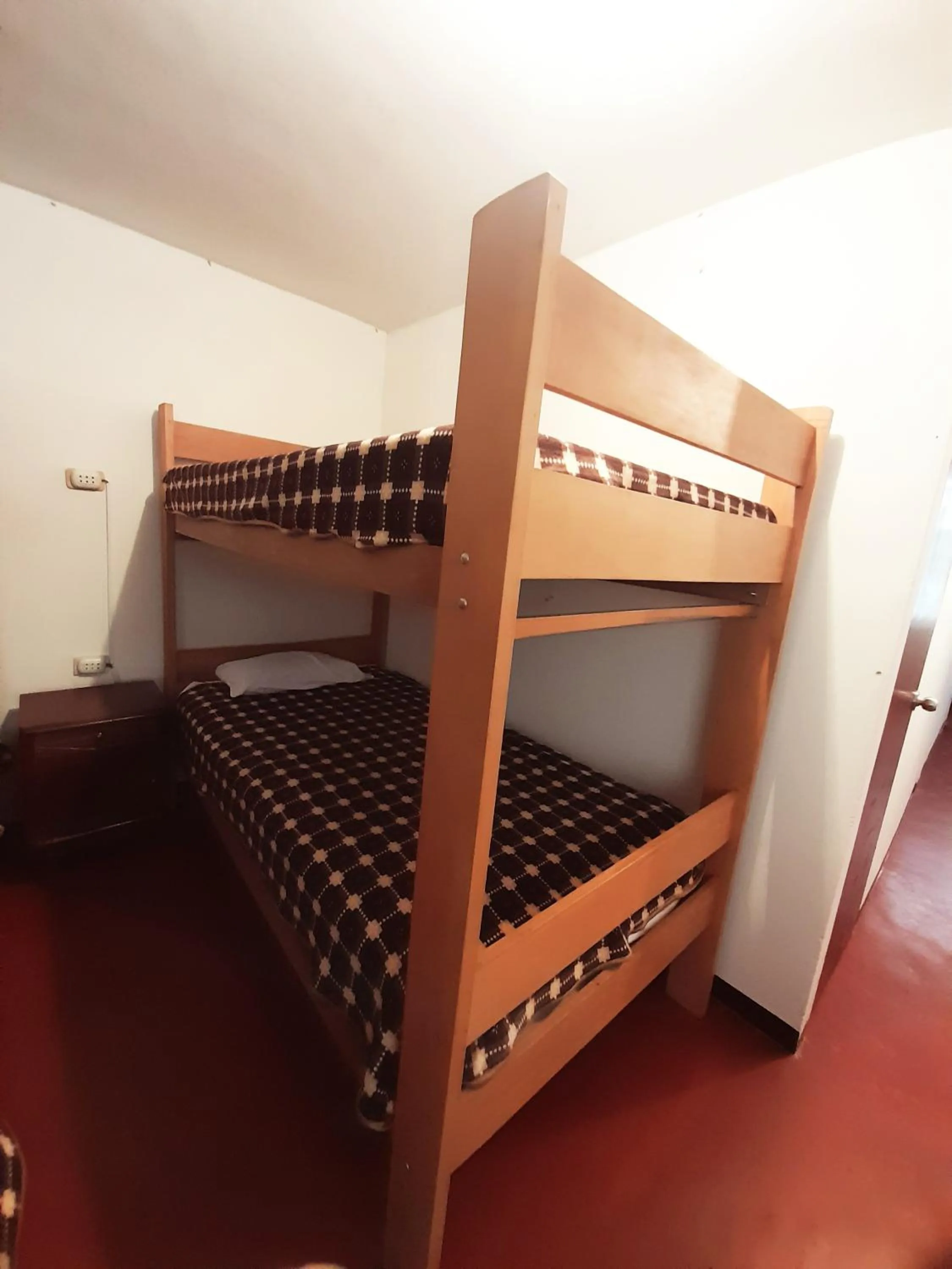 bunk bed, Bed in Maypa Lima Airport