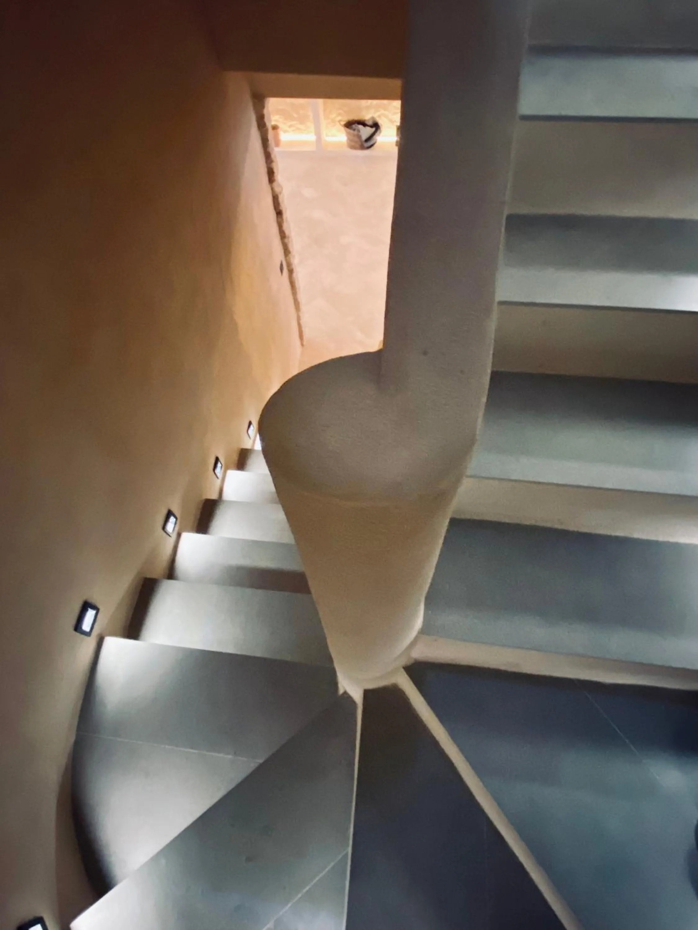 VICTORIA - by Ático73