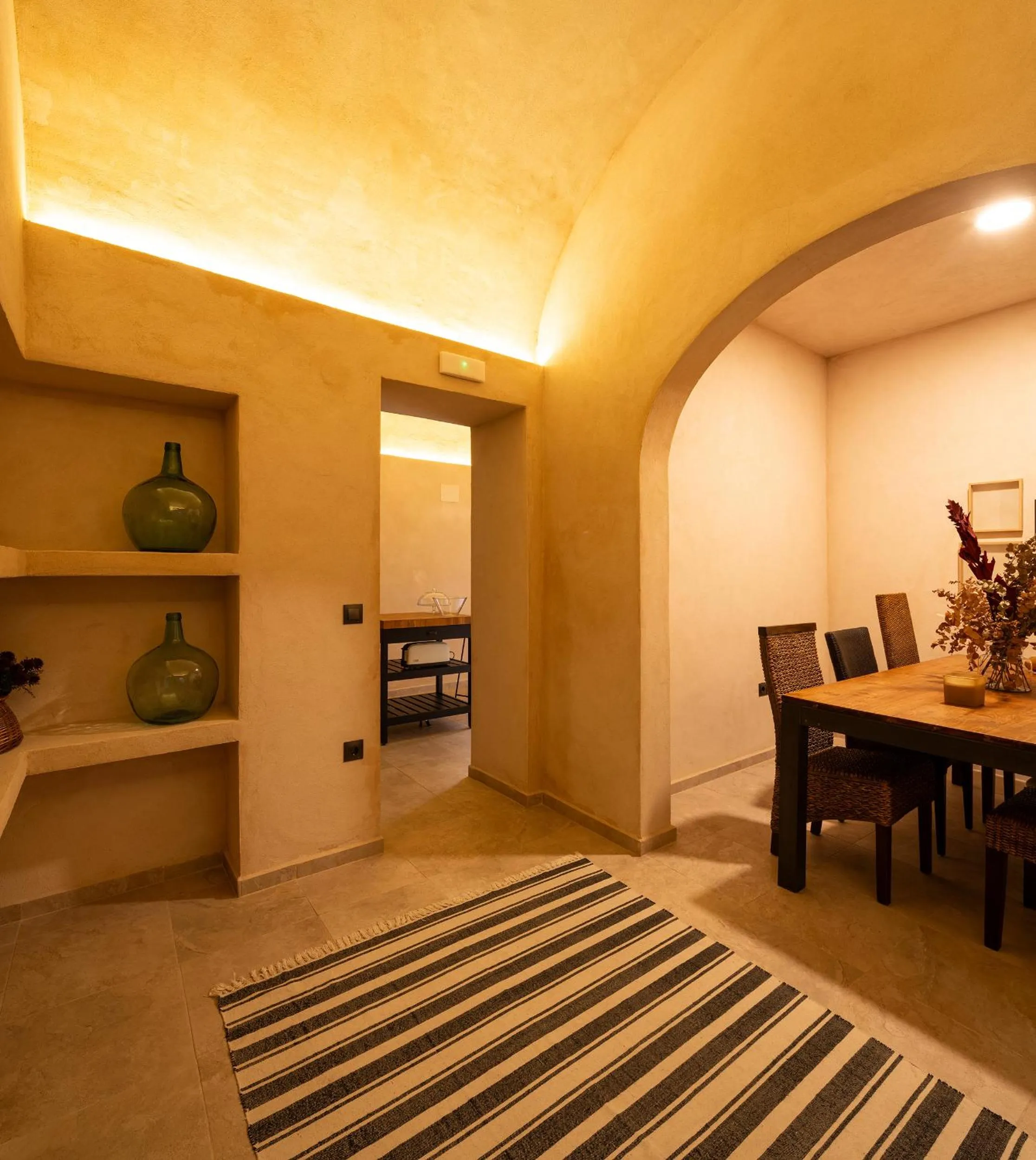 VICTORIA - by Ático73