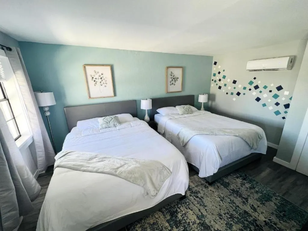 Bed in 1915 Beach Club