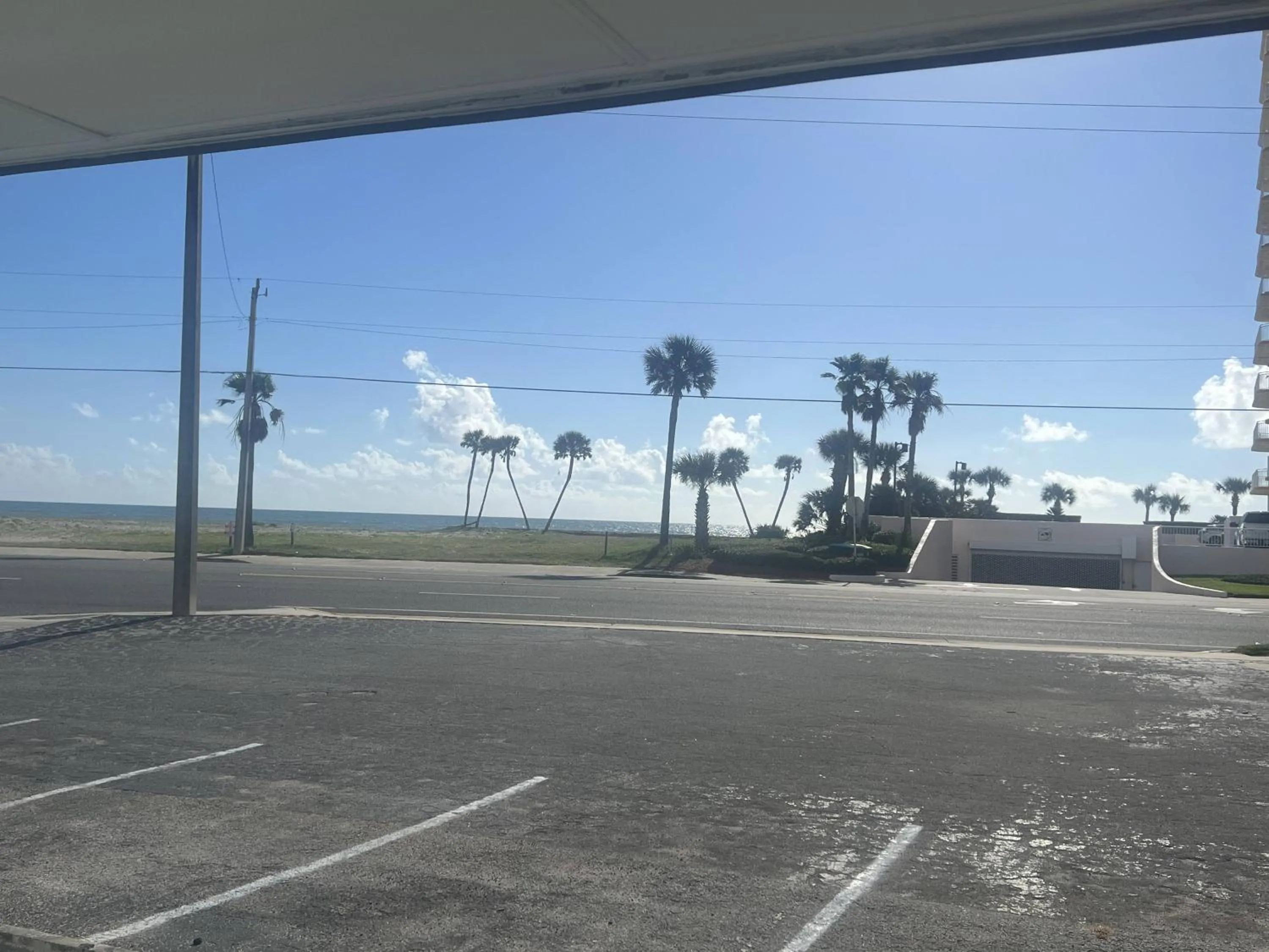 Shower in 1915 Beach Club