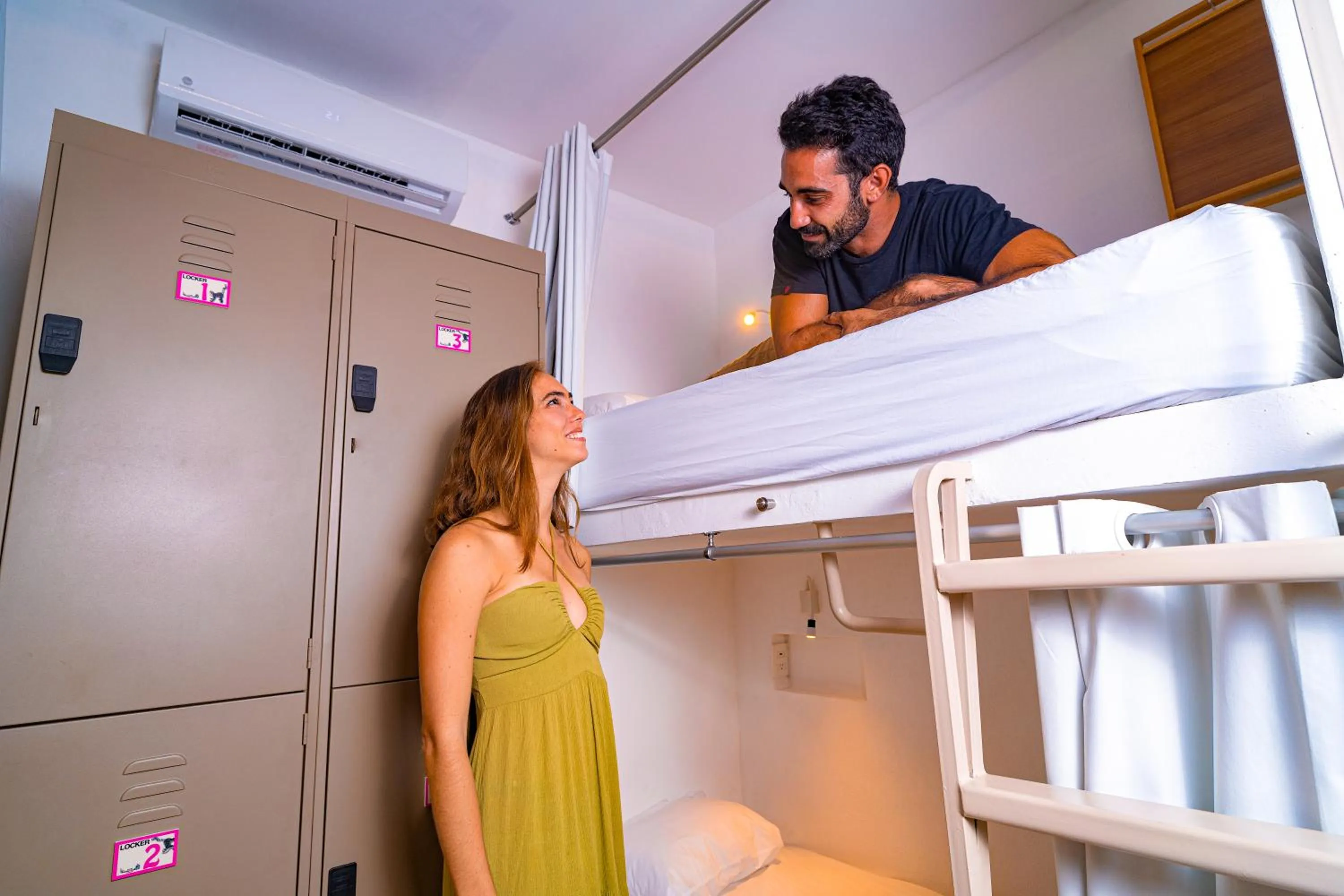 Bed in Nomads Party Hotel