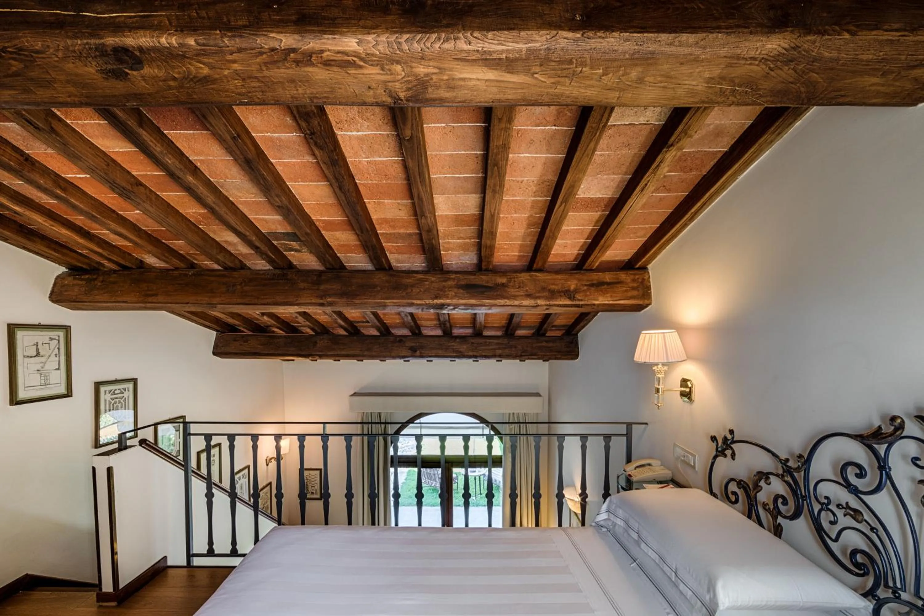 Bedroom, Bed in Villa Olmi Firenze