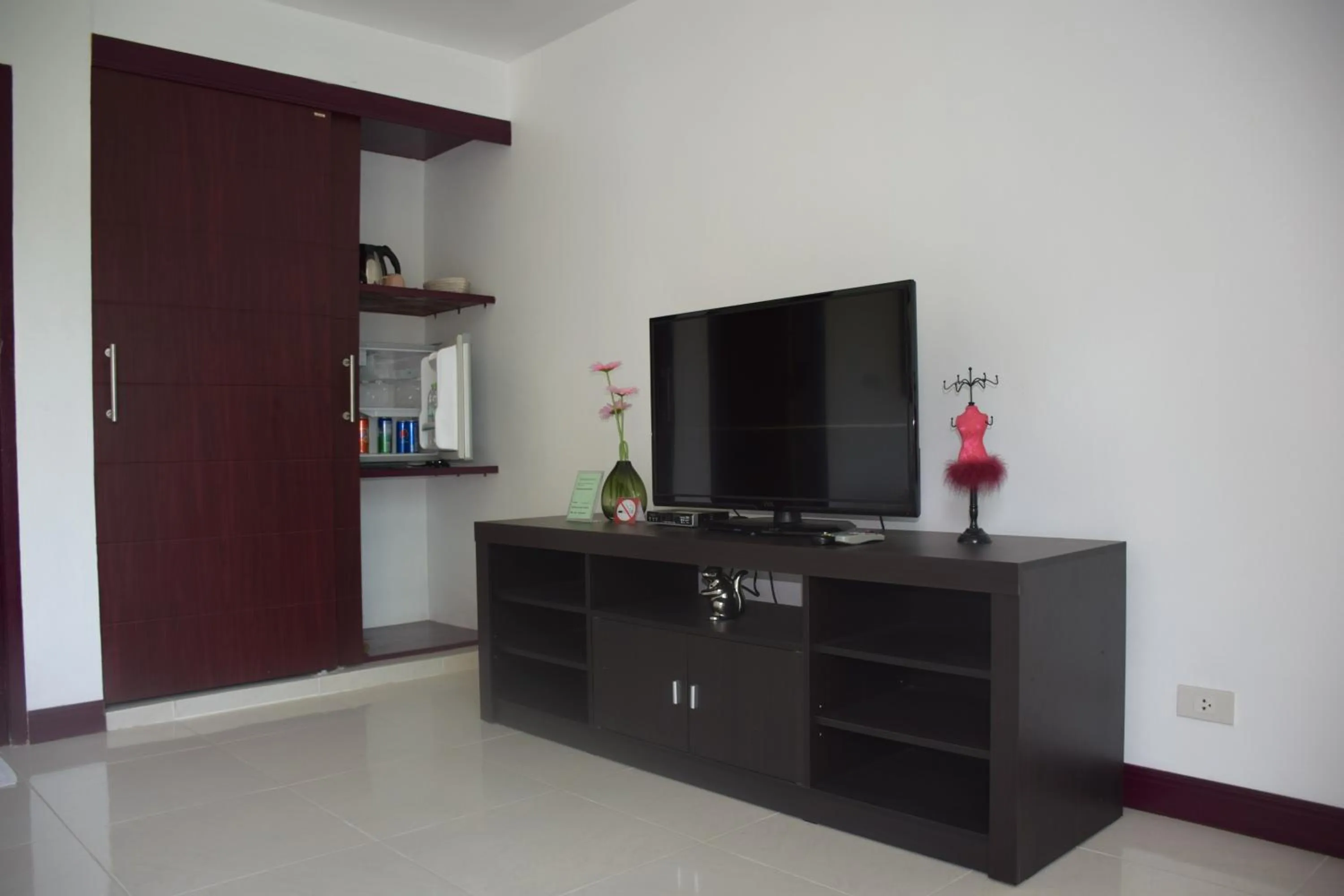 Photo of the whole room in Sumali Villa