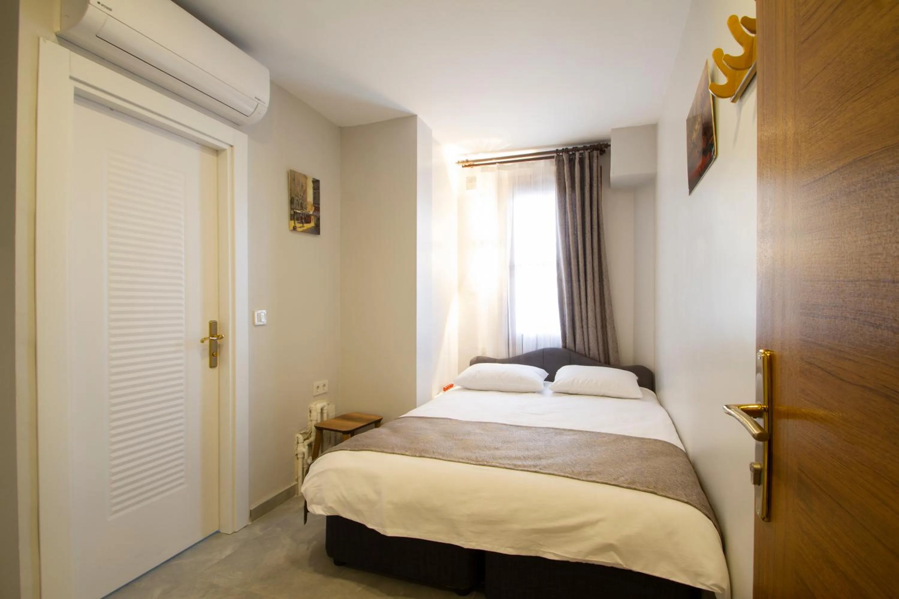 Bedroom, Bed in Turna HOTEL