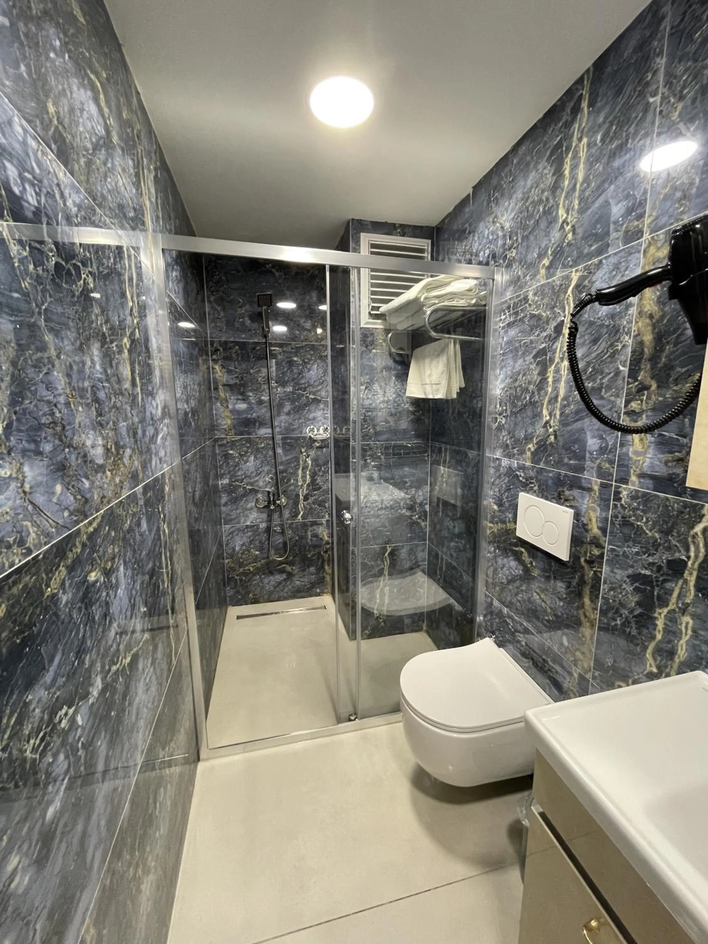 Shower in Turna HOTEL