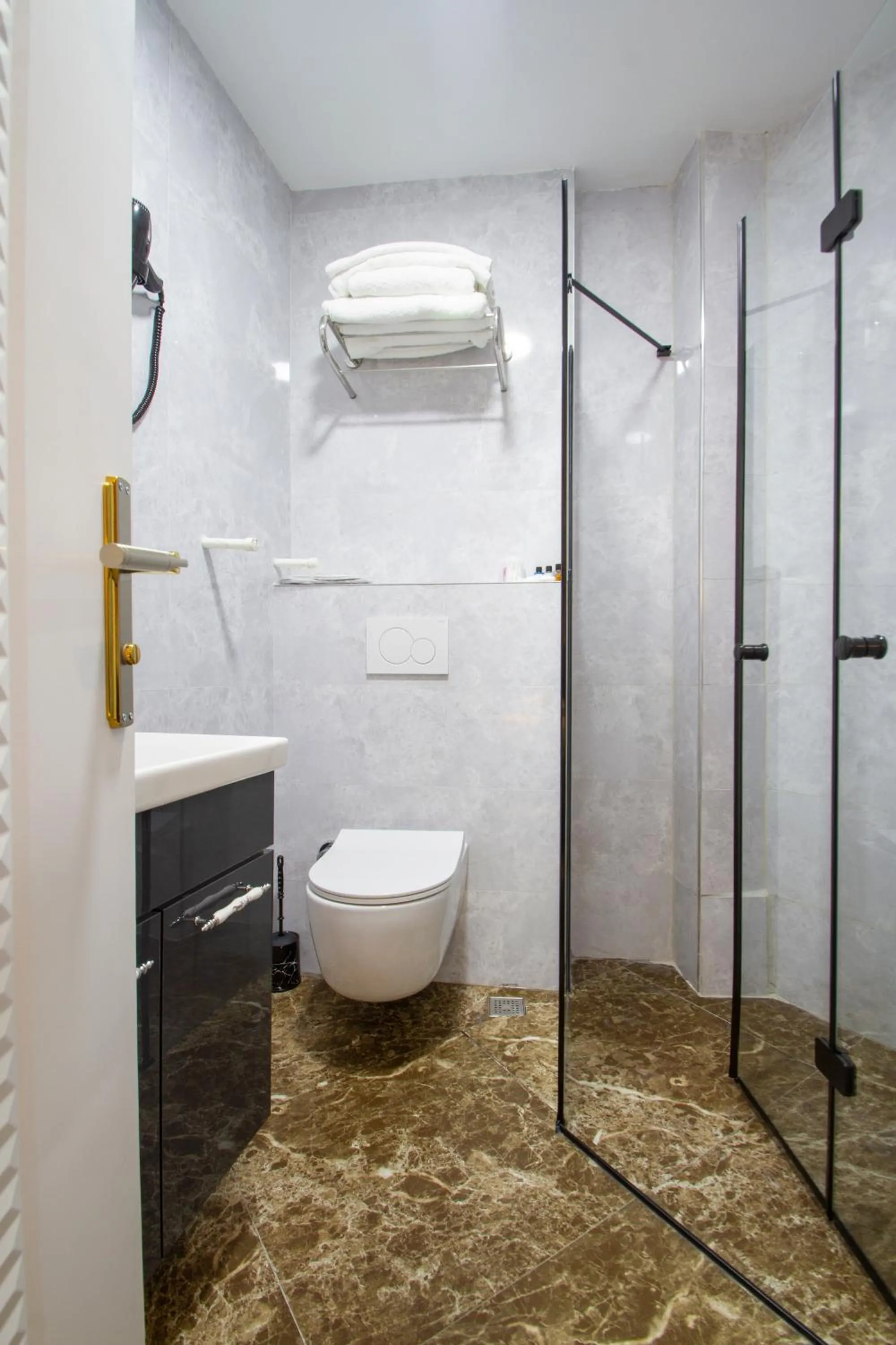 Bathroom in Turna HOTEL