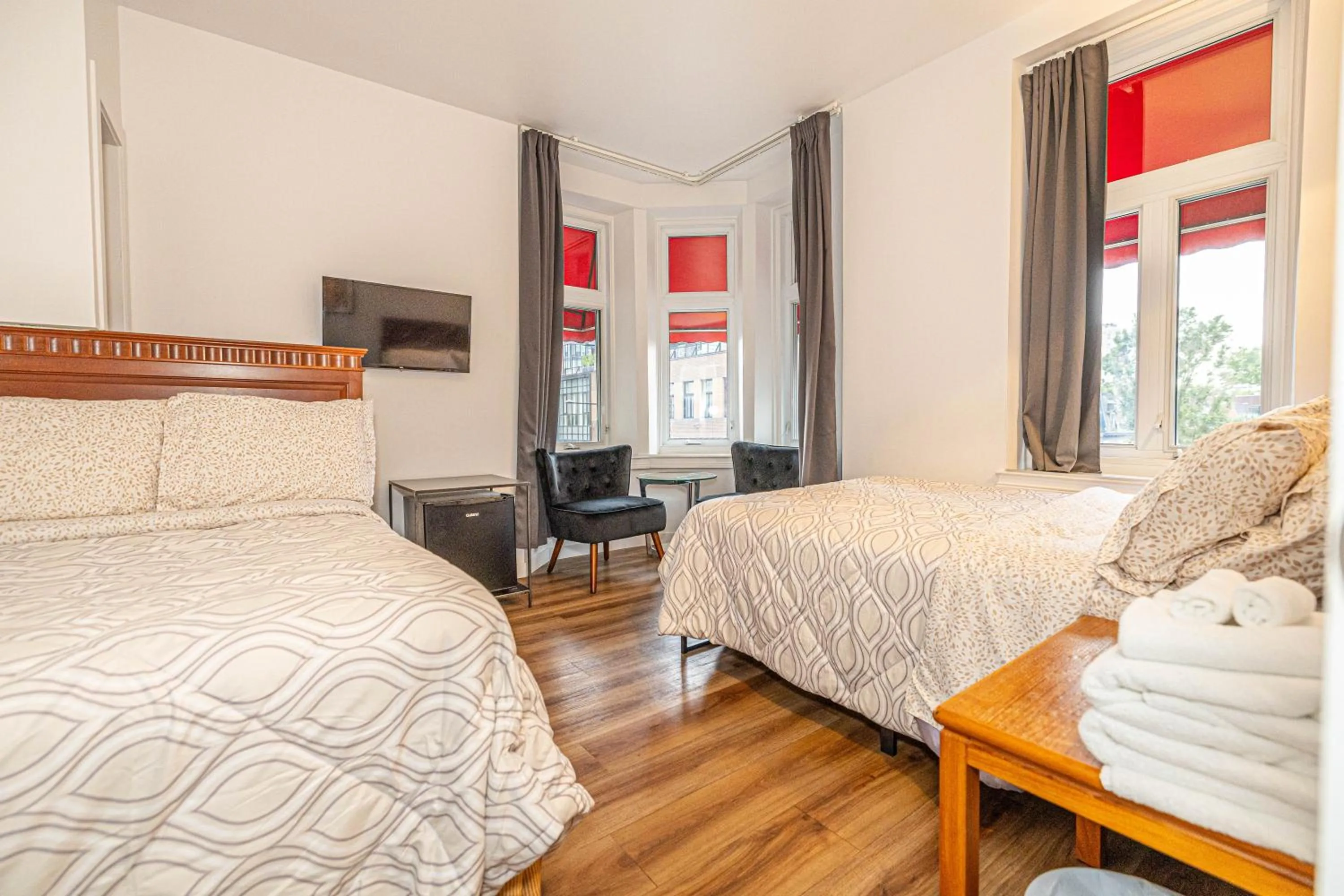 Bed in hotel le coach