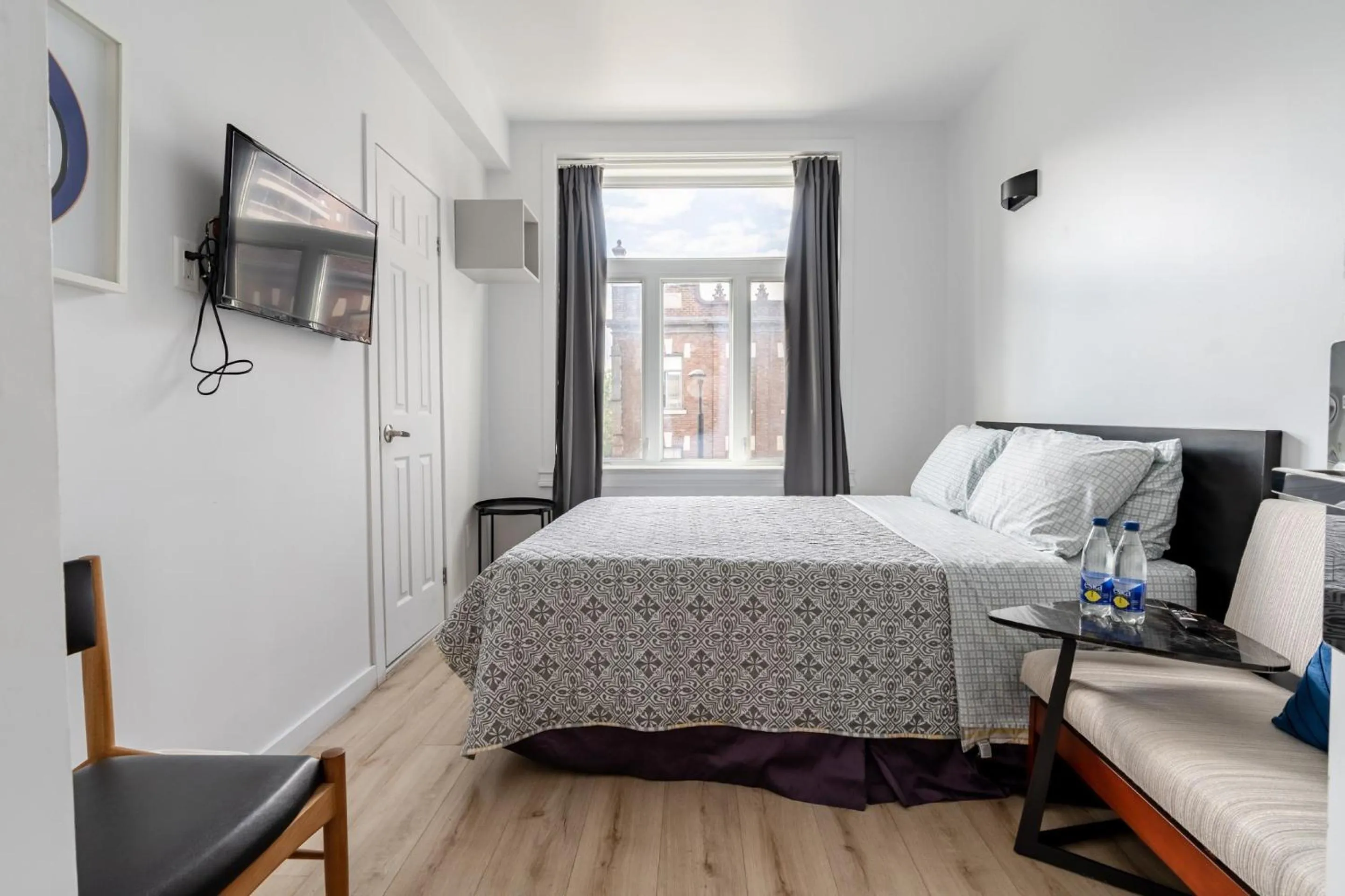 Bed in hotel le coach