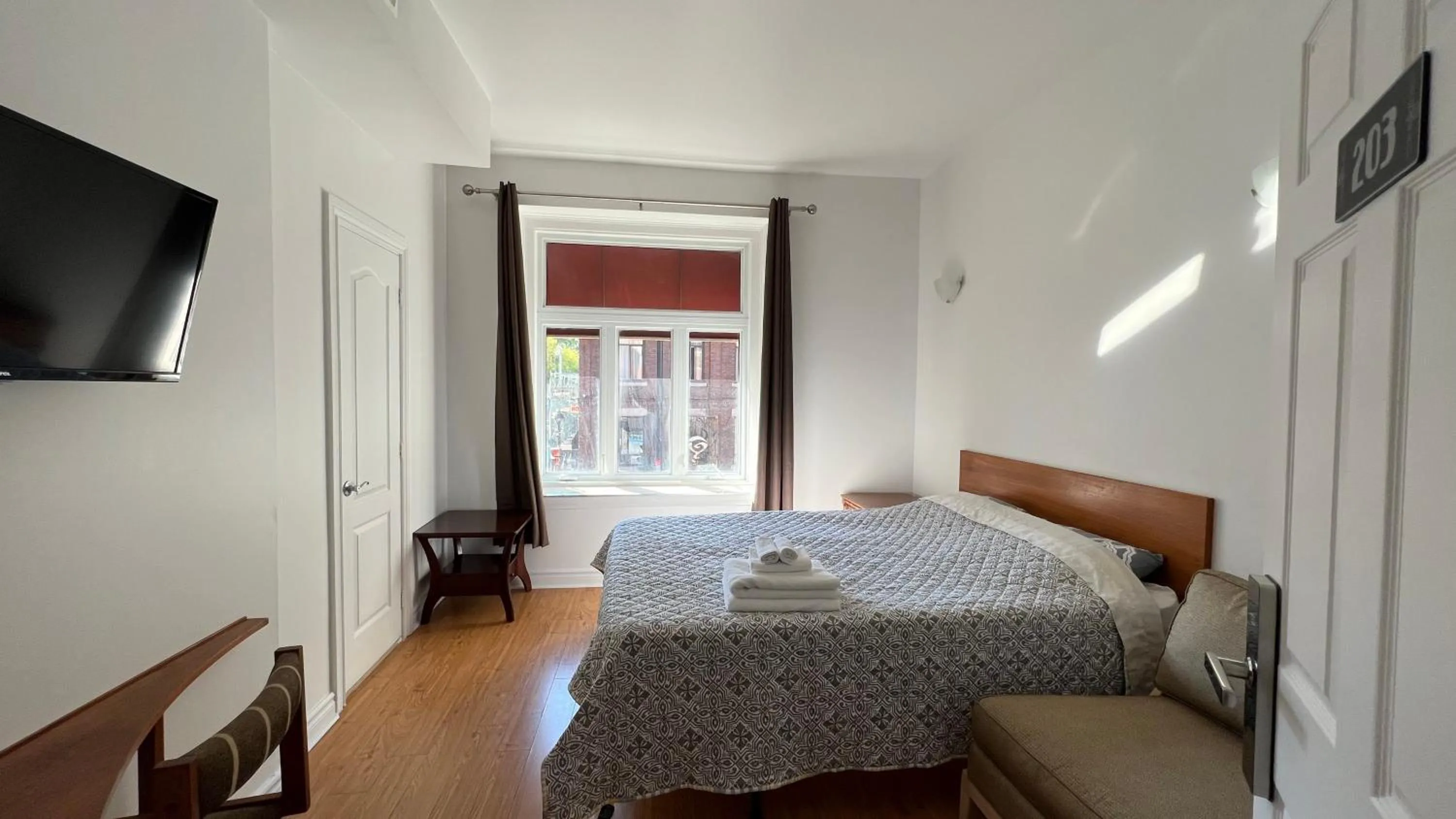 Bed in hotel le coach