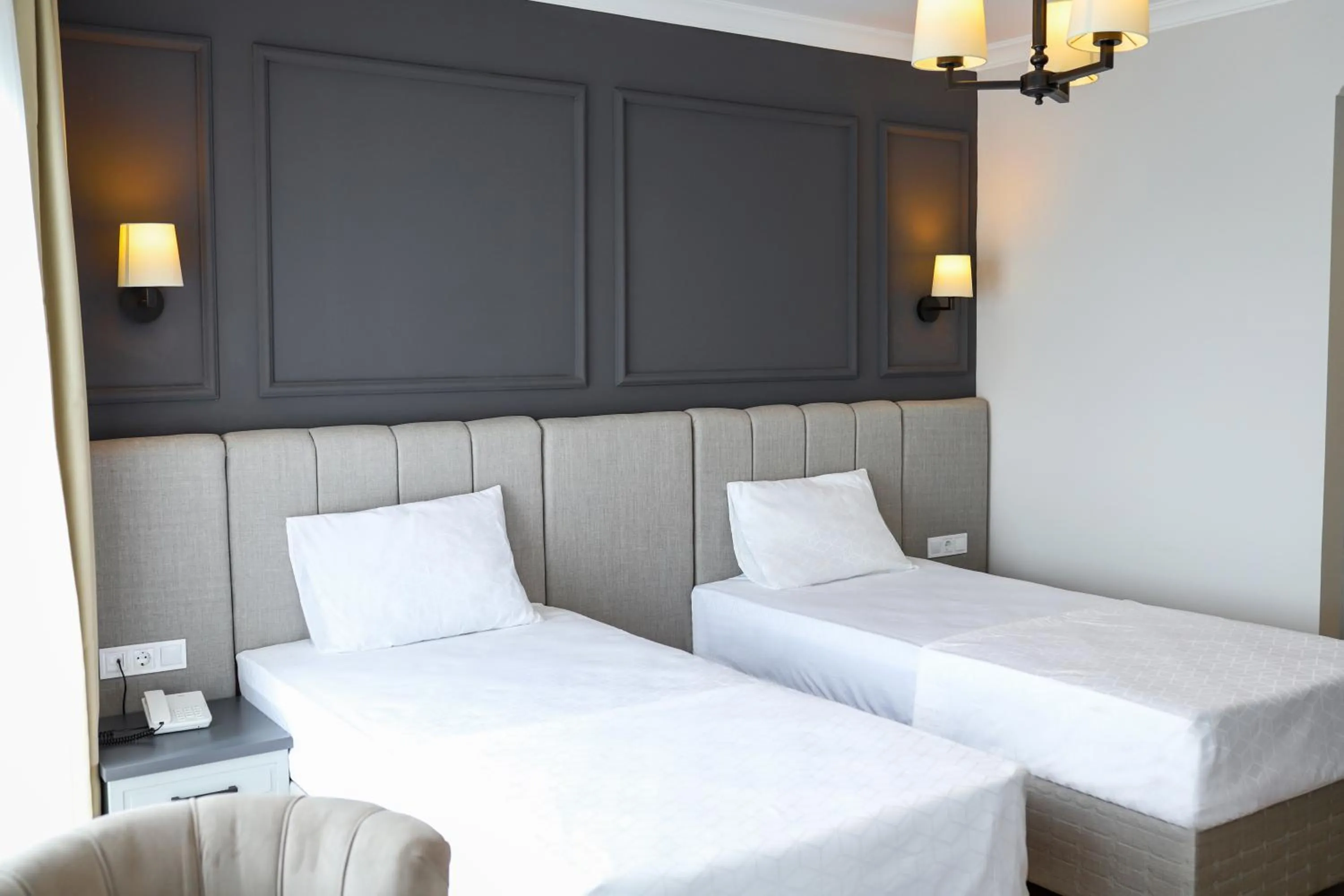 Bedroom, Bed in FONTANA VERDE