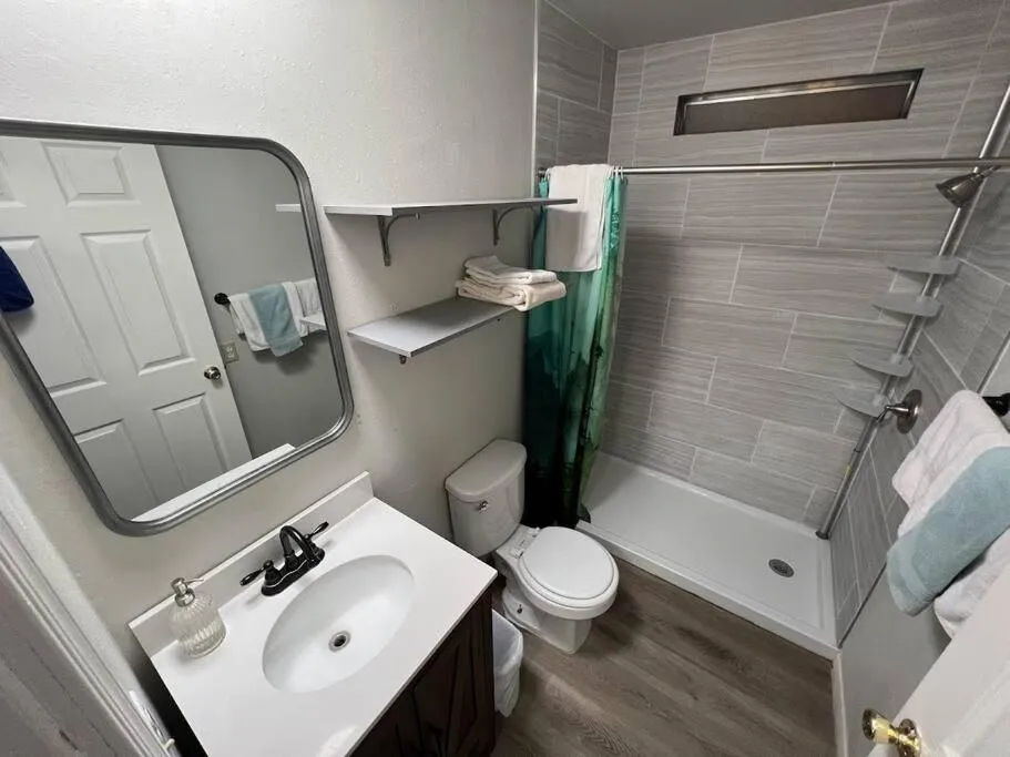 Forest Cabin 7 Seventh Heaven