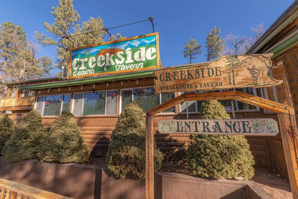 Forest Cabin 7 Seventh Heaven