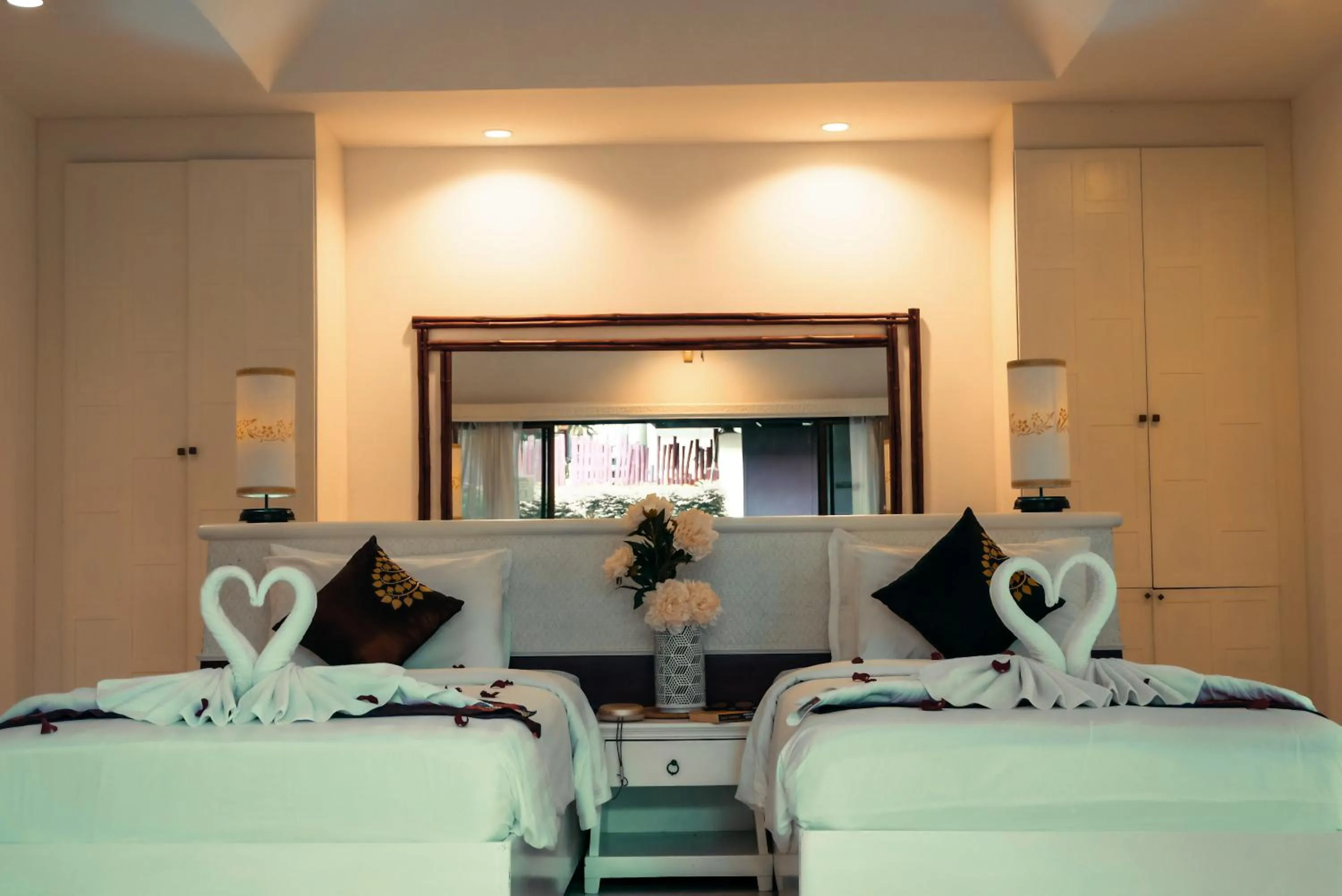 Bed in Villa Raya Resort Private Pool Villas