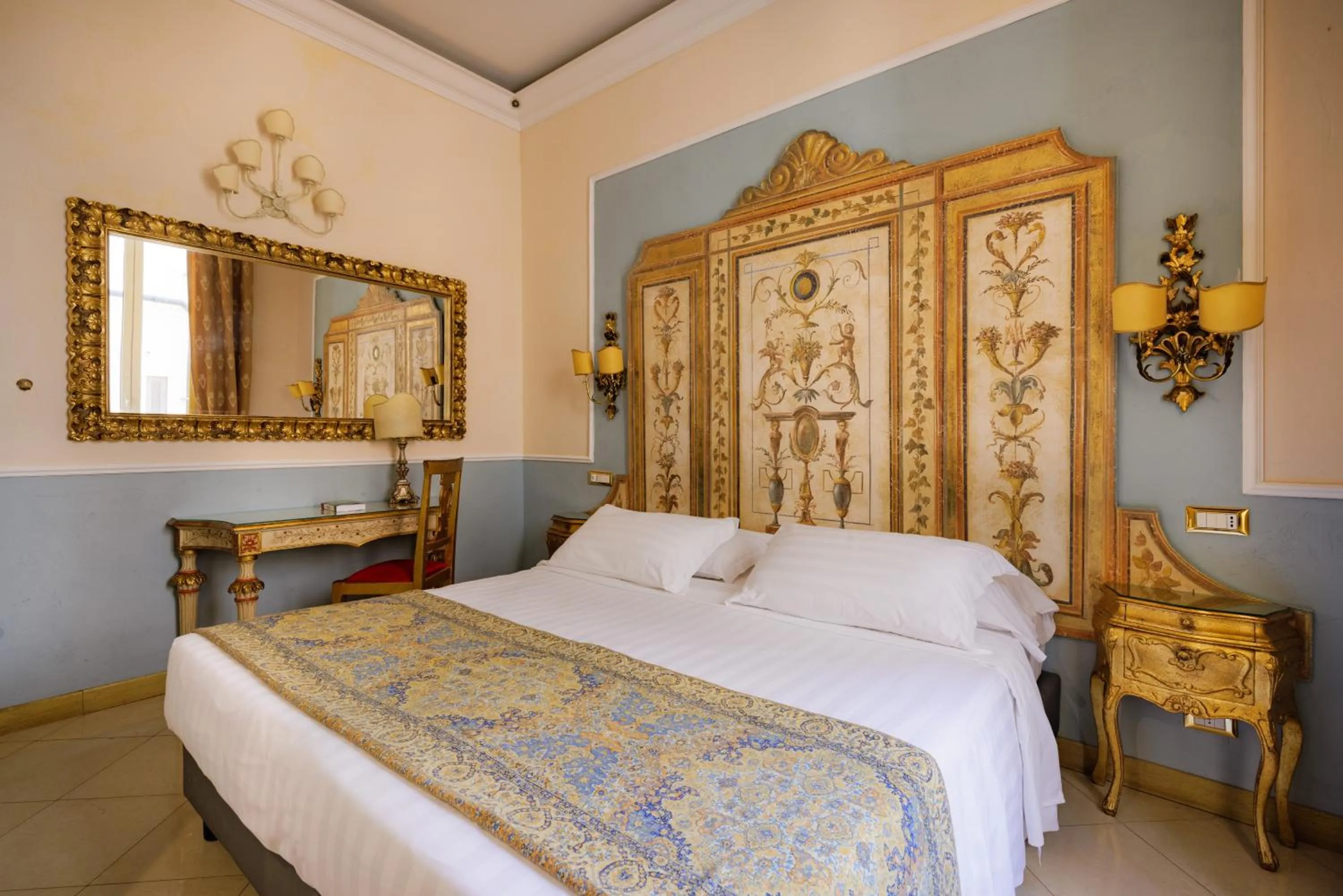 Bedroom, Bed in Romanico Palace Luxury Hotel & SPA