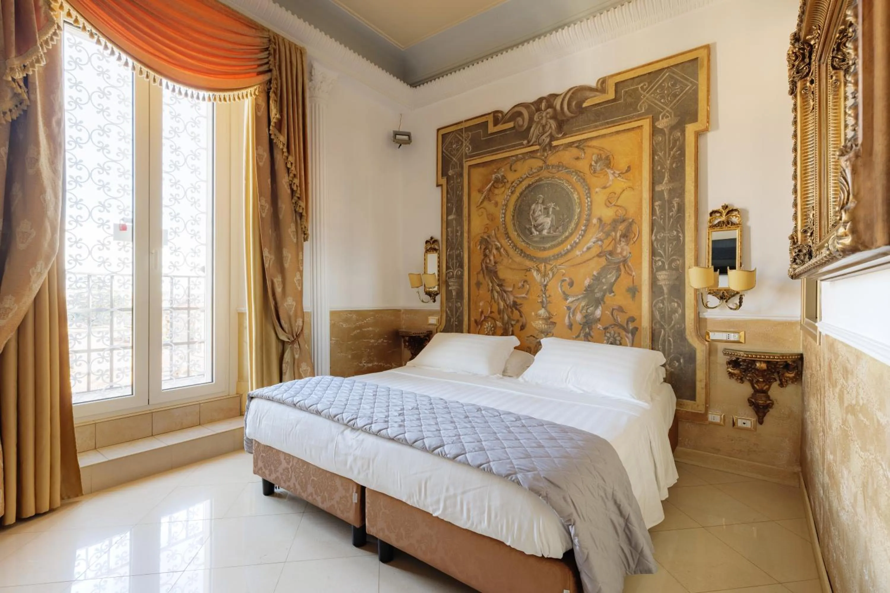 Bedroom, Bed in Romanico Palace Luxury Hotel & SPA
