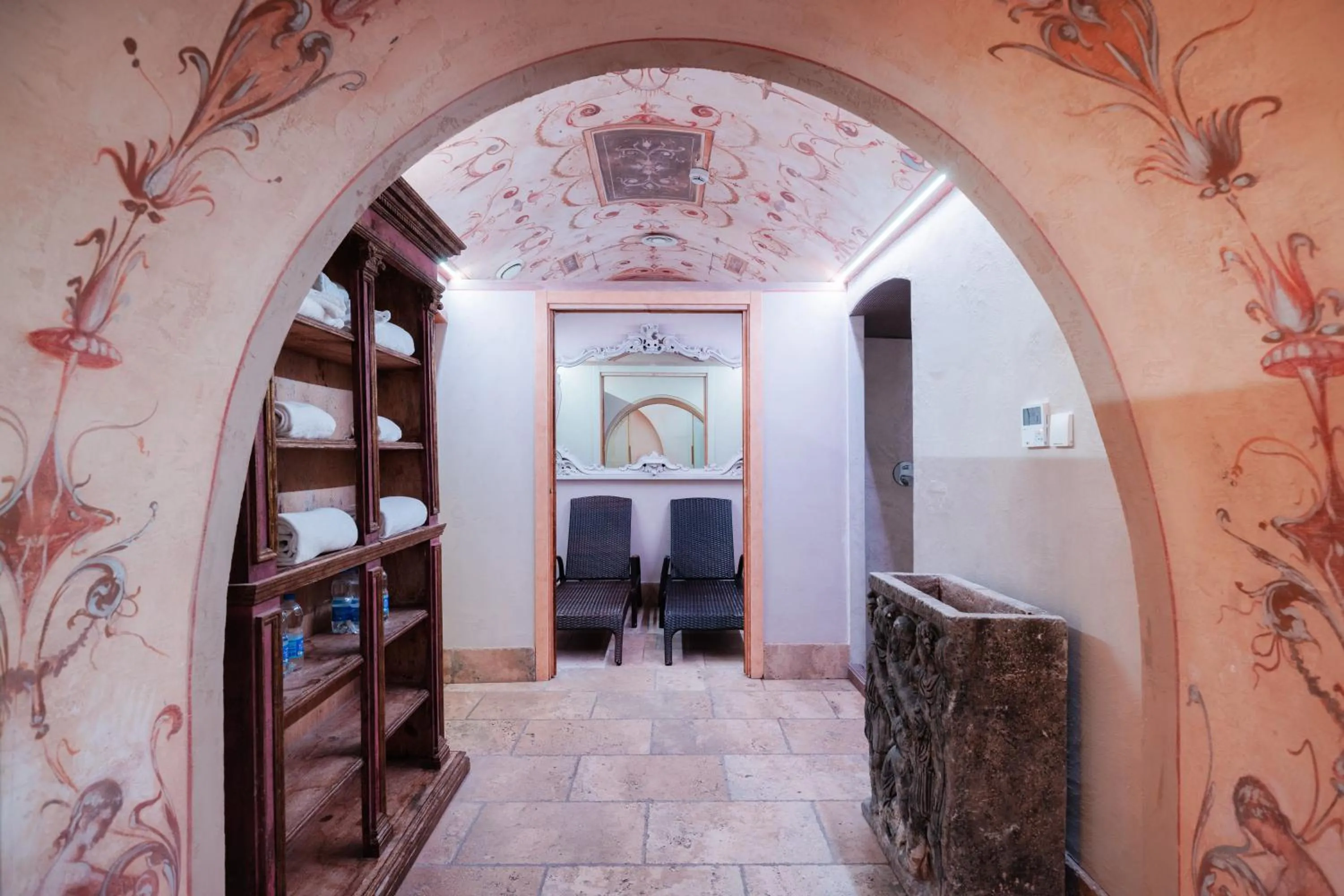 Spa and wellness centre/facilities in Romanico Palace Luxury Hotel & SPA