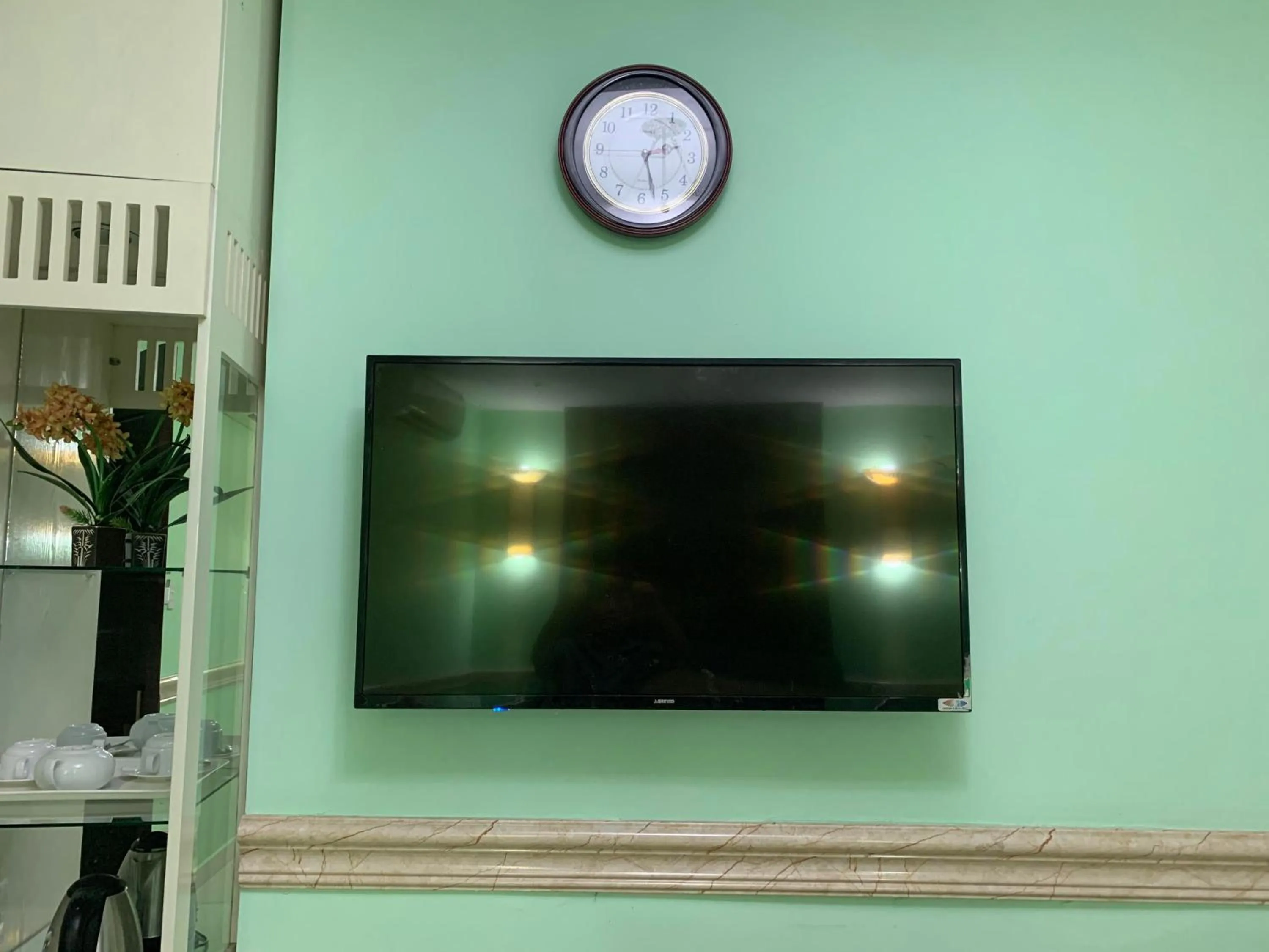 TV and multimedia in Fortune 1127 - Central Hotel