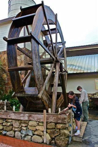 Day in Casa de Fruta Cabins, Inn & RV Park