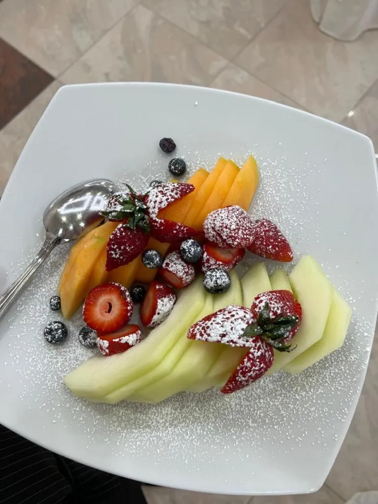 Restaurant/places to eat in Hotel Euro