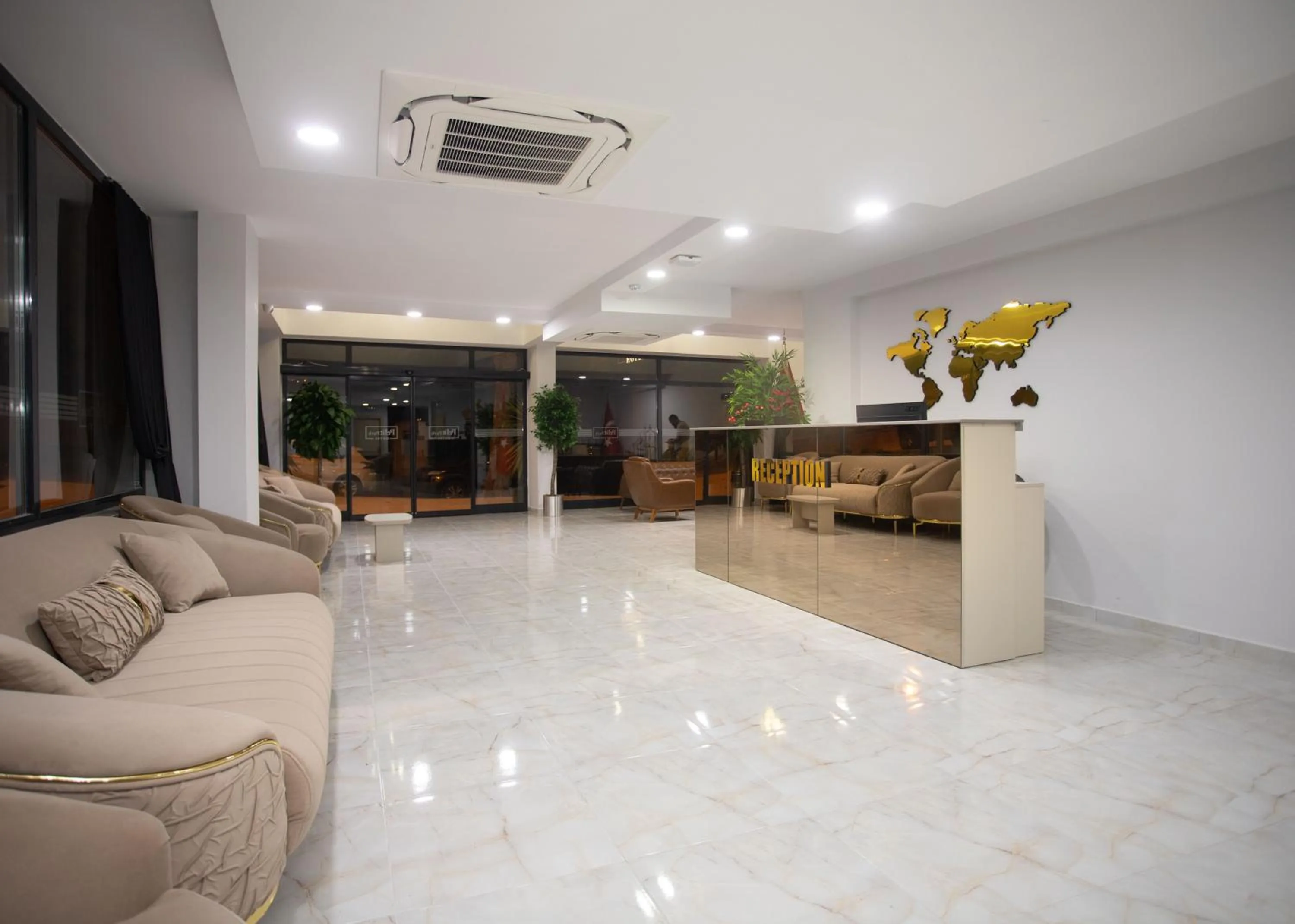 Lobby or reception in Pelit Park Hotel