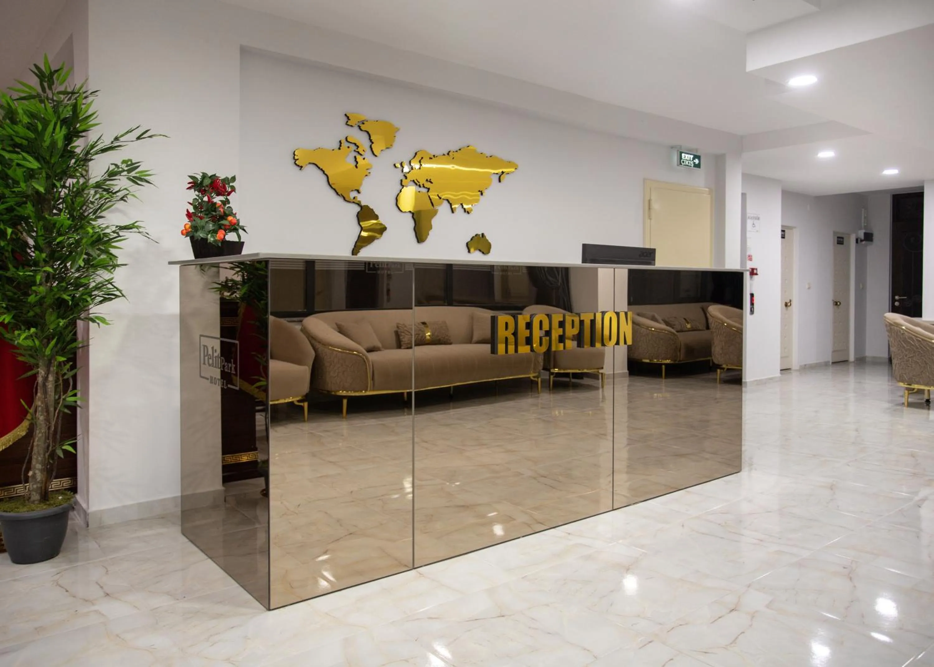 Lobby or reception in Pelit Park Hotel