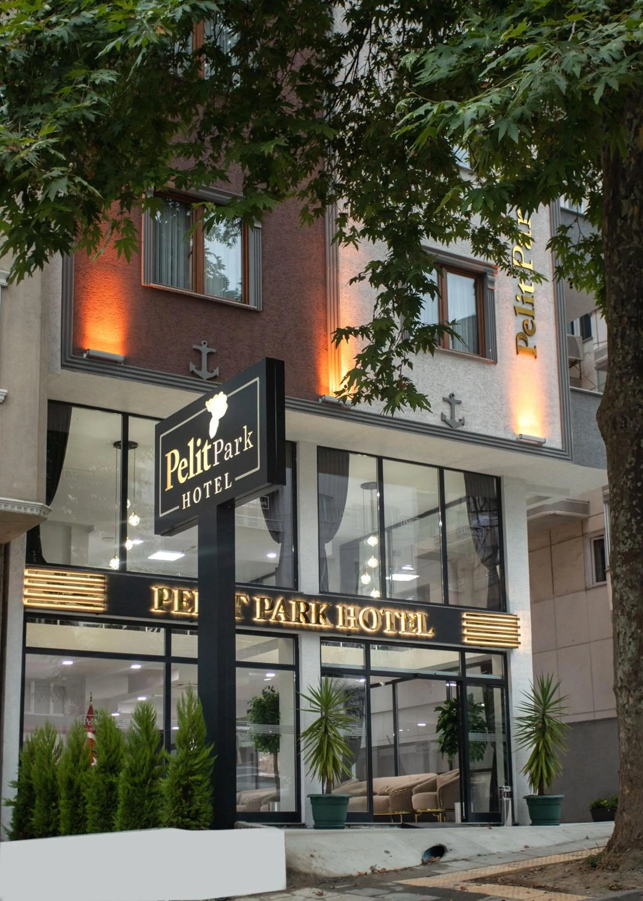 Facade/entrance in Pelit Park Hotel