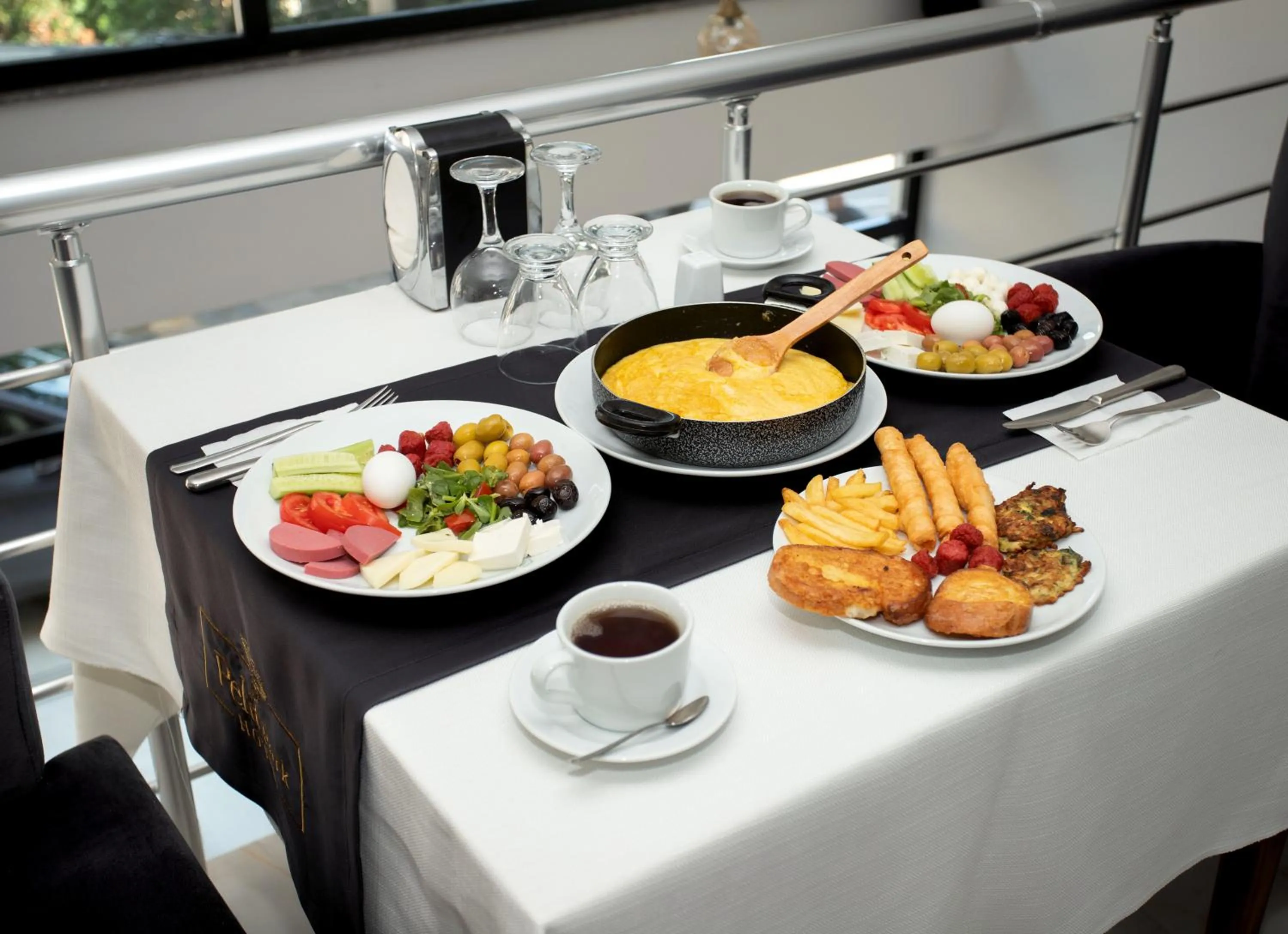 Breakfast in Pelit Park Hotel