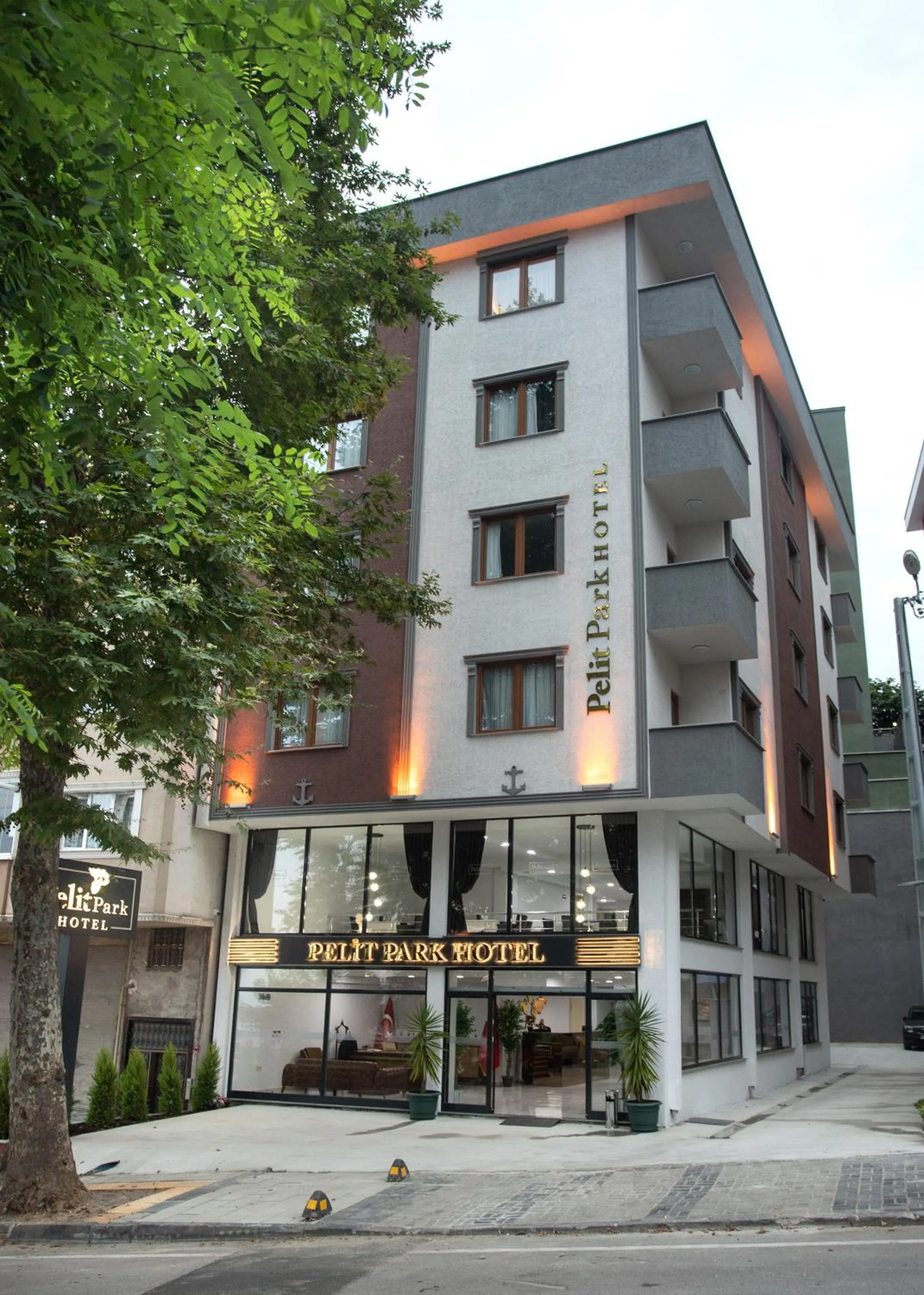 Property building in Pelit Park Hotel