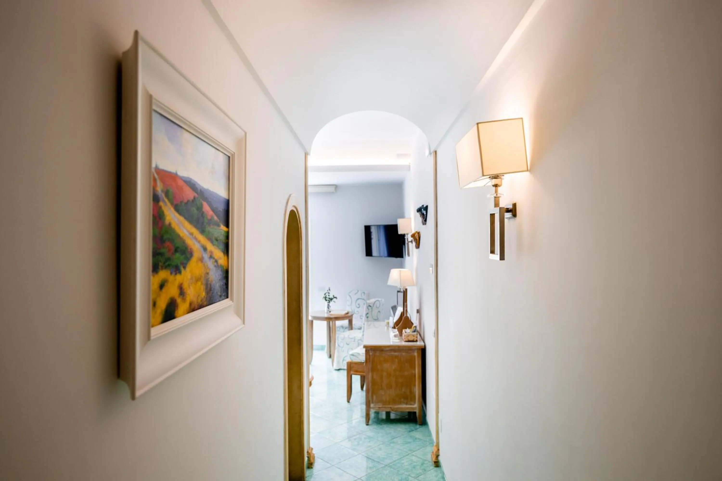 TV and multimedia in Hotel Royal Prisco