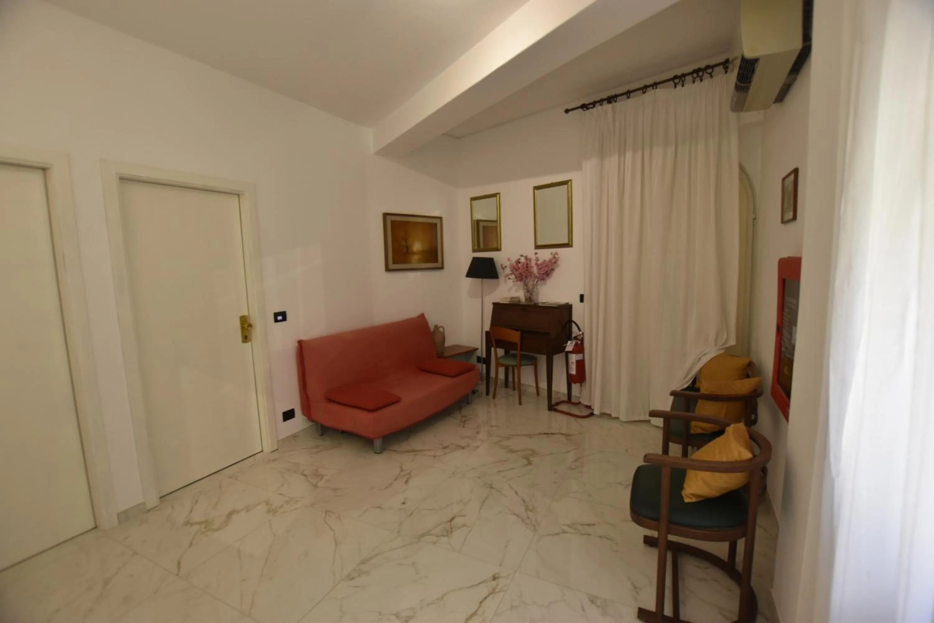 Living room in Hotel Condor