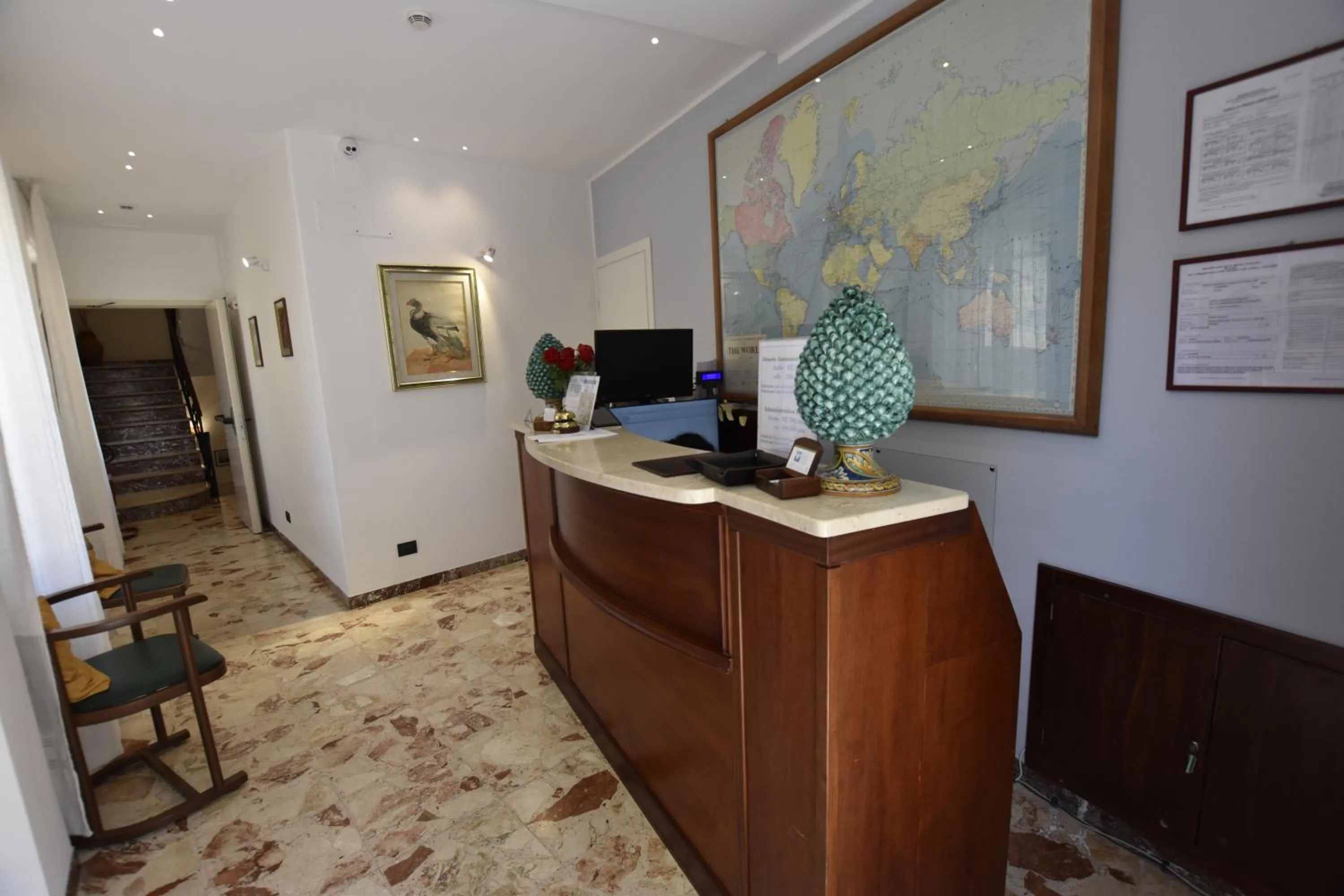 Lobby or reception in Hotel Condor