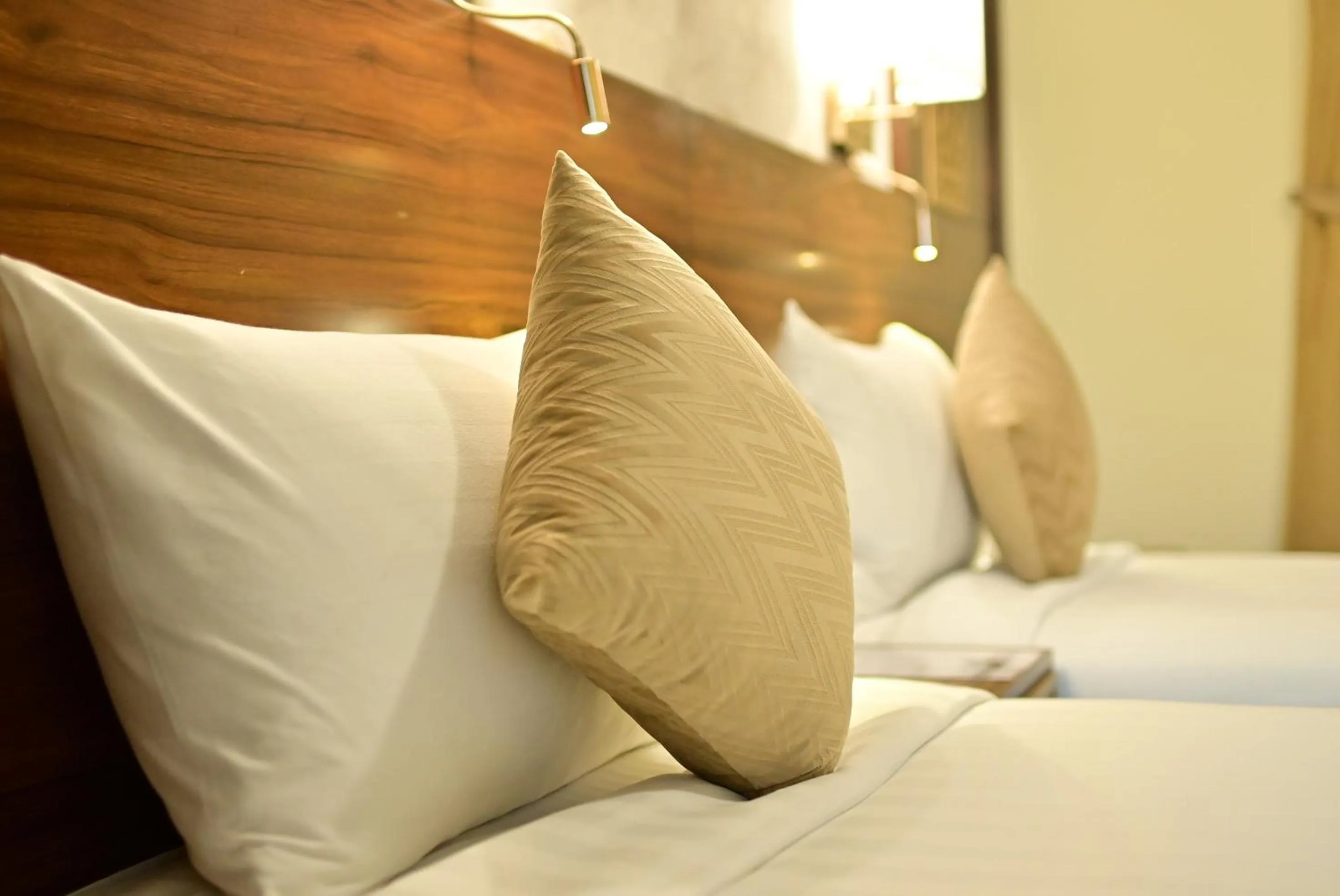 Photo of the whole room, Bed in Abraj Al Tayseer Tuwa Hotel