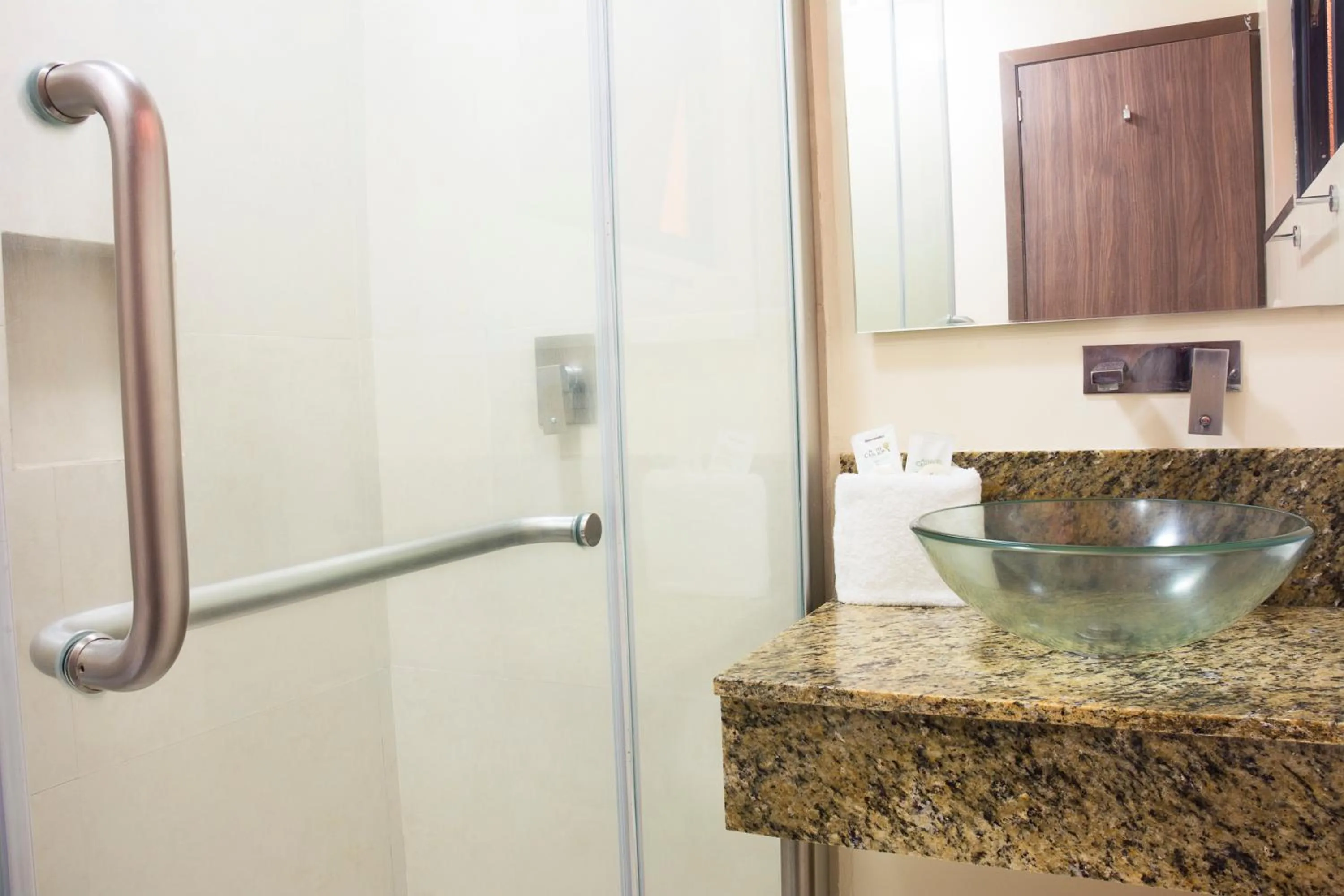 Bathroom in Hotel Castropol