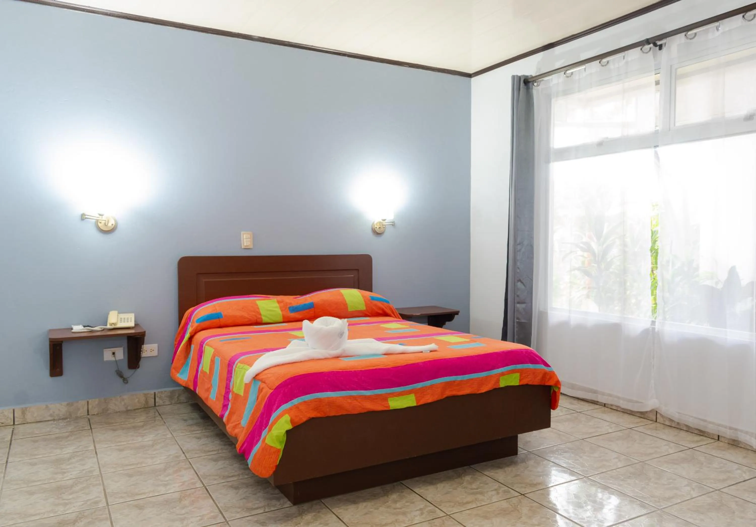 Photo of the whole room, Bed in Hotel Arenal Rabfer