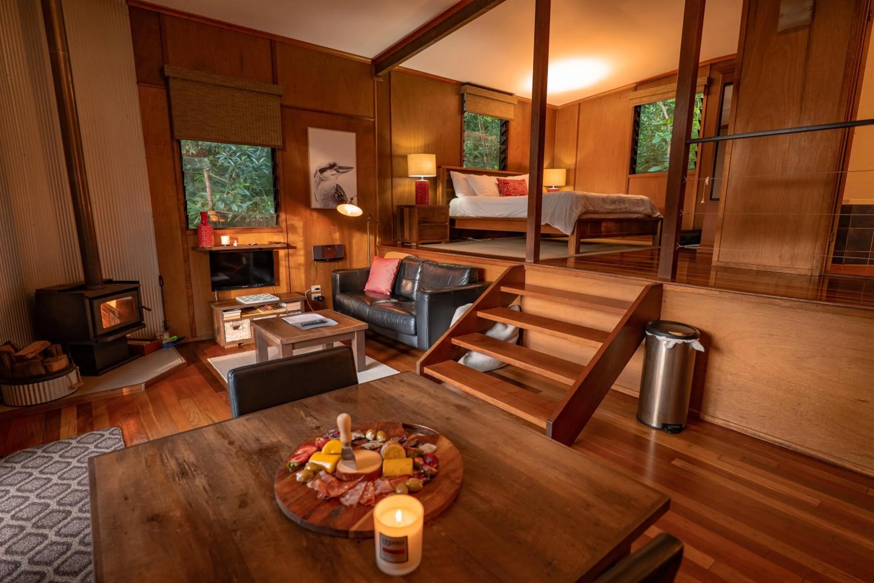 Living room in Whispering Valley Cottage Retreat