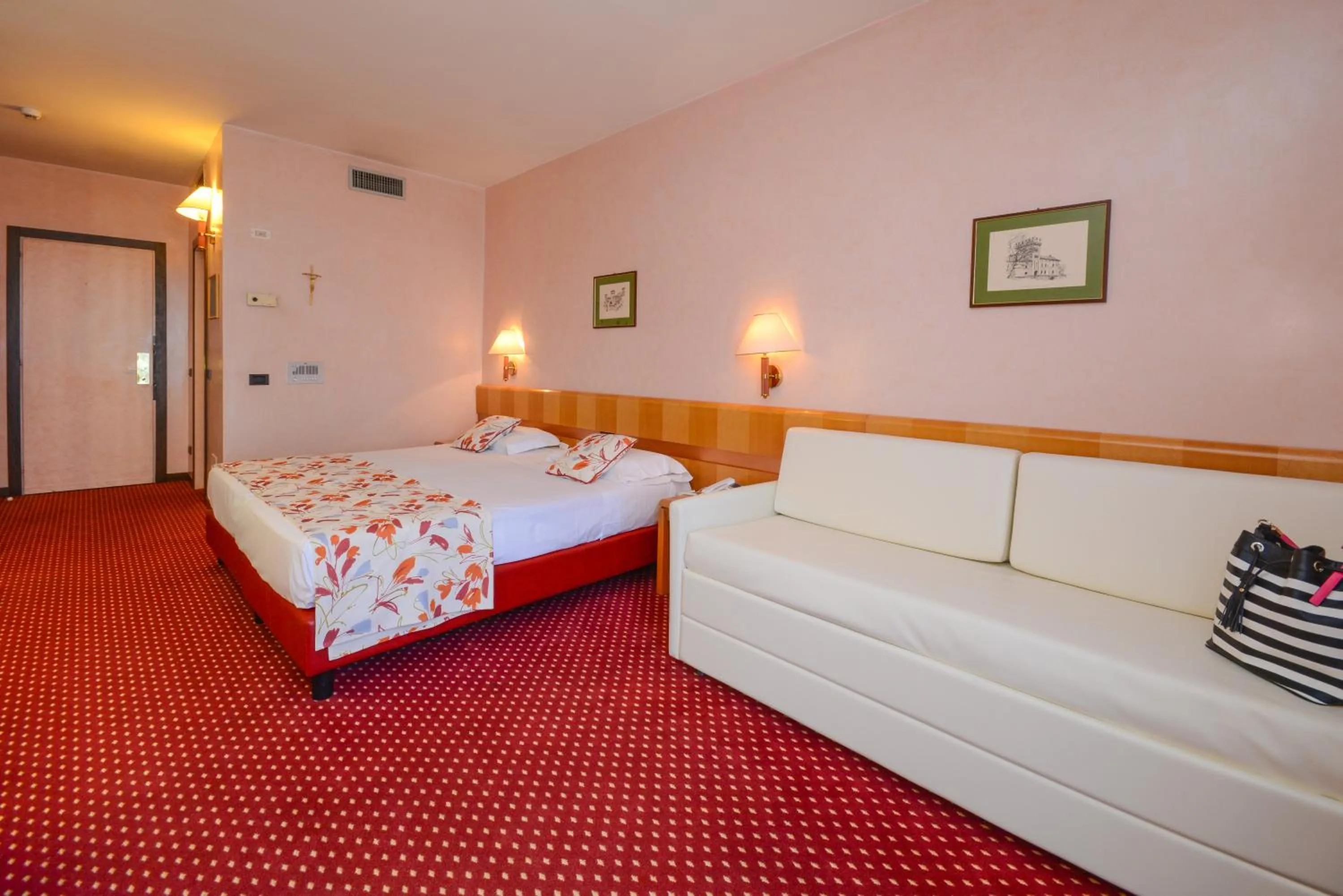 Bedroom, Bed in Hotel Oliveto