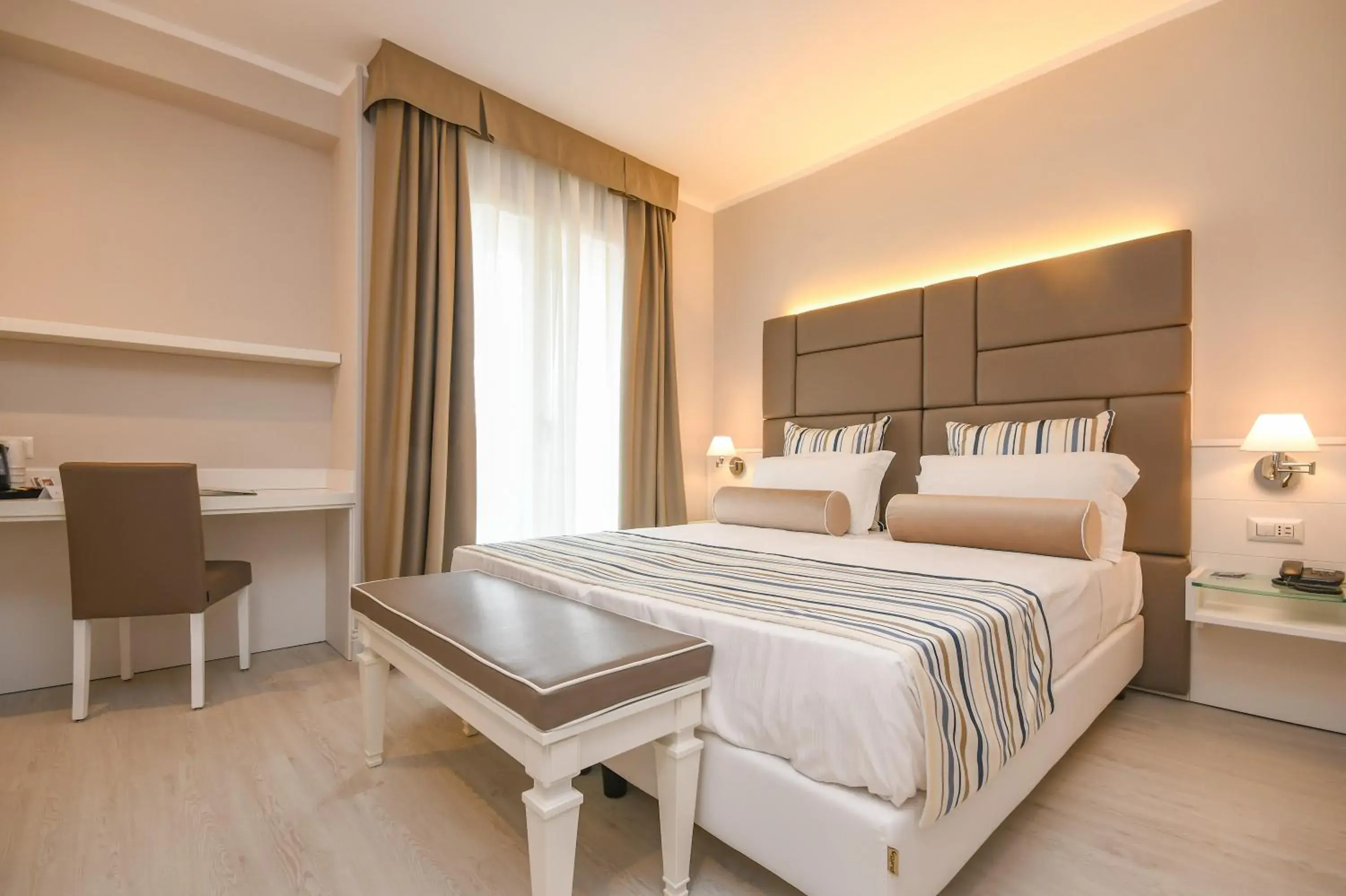 Superior Double or Twin Room in Hotel Oliveto Superior Double or Twin Room in Hotel Oliveto