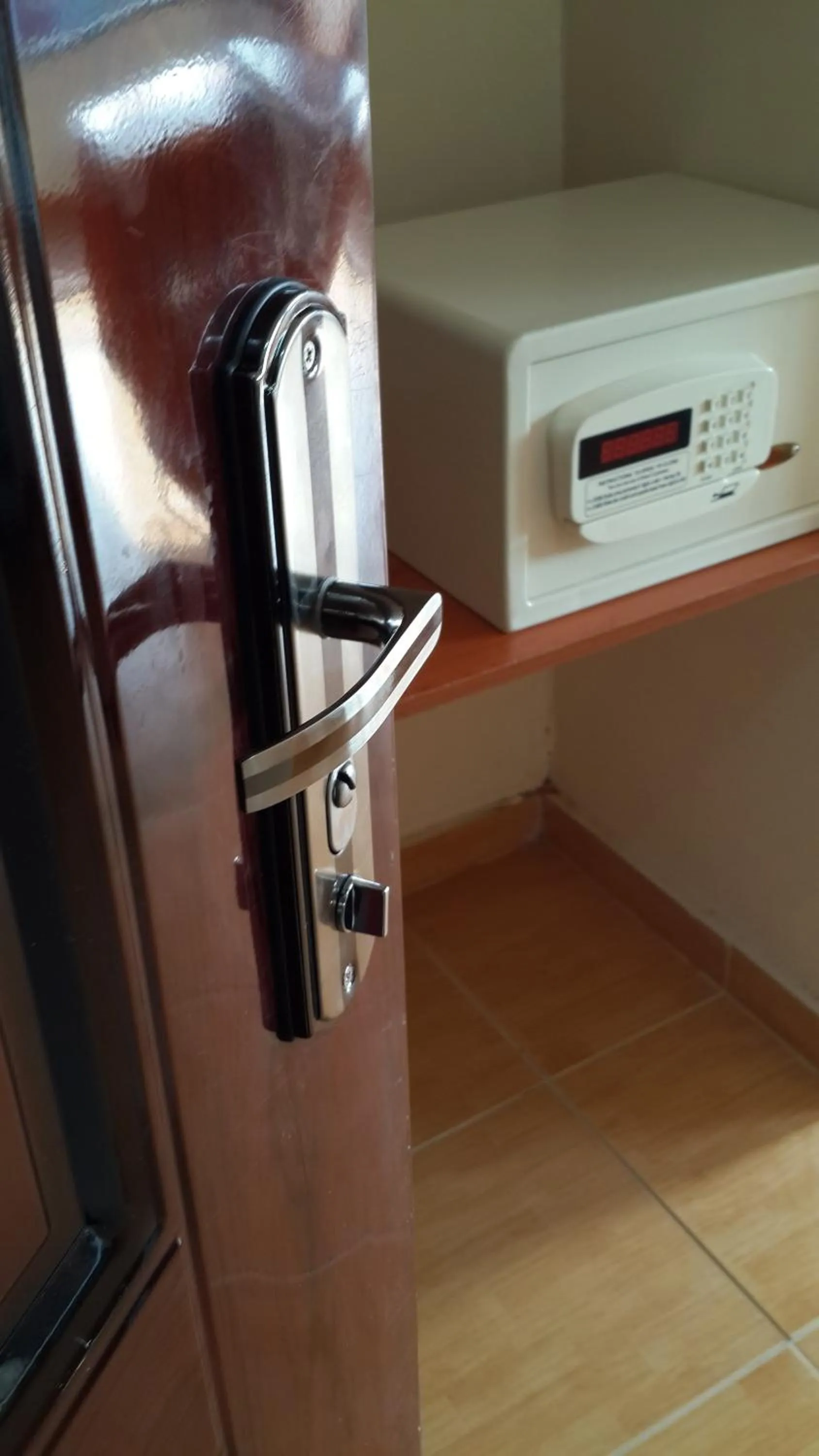 Other in Express Inn Coronado & Camping