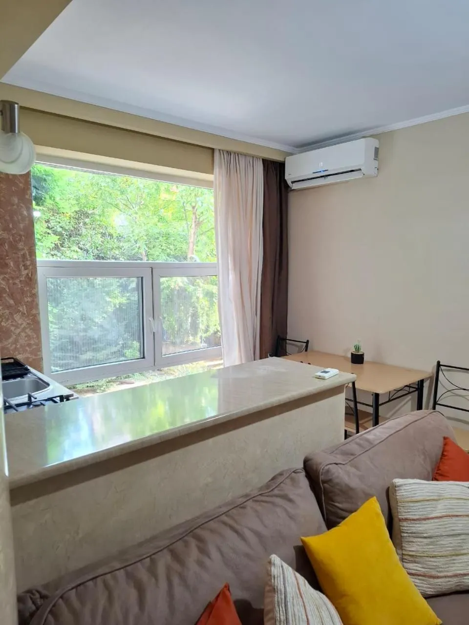 Bed in Hotel Aira Plaza